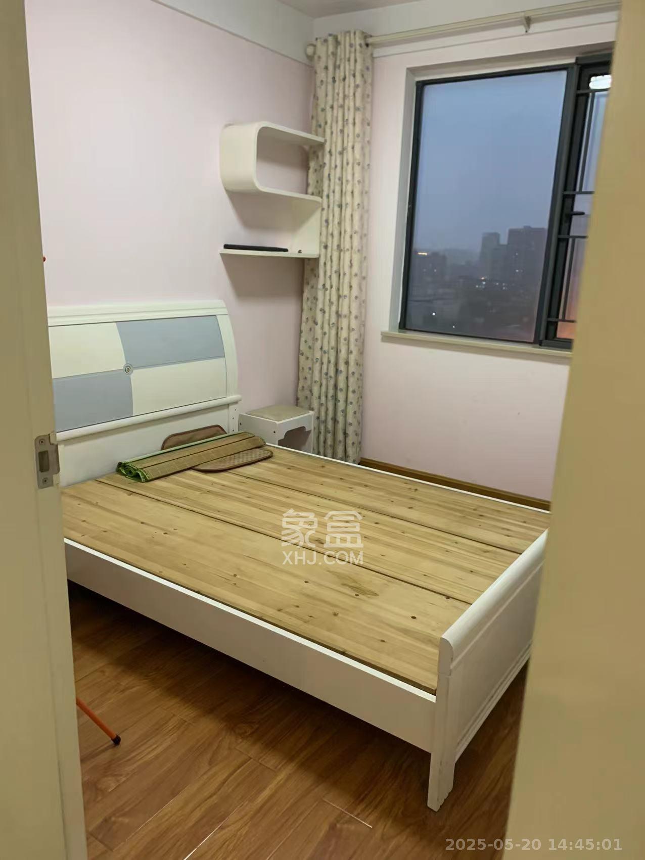 万芙锦城  3室2厅1卫    2400.0元/月 万芙锦城  3室2厅1卫    2400.0元/月室内图