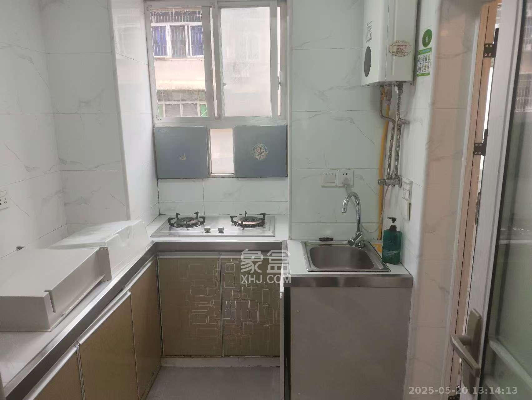 涂家冲社区(涂新小区、农商银行宿舍) 2室1厅1卫 2200.0元/月 涂家冲社区(涂新小区、农商银行宿舍) 2室1厅1卫 2200.0元/月室内图