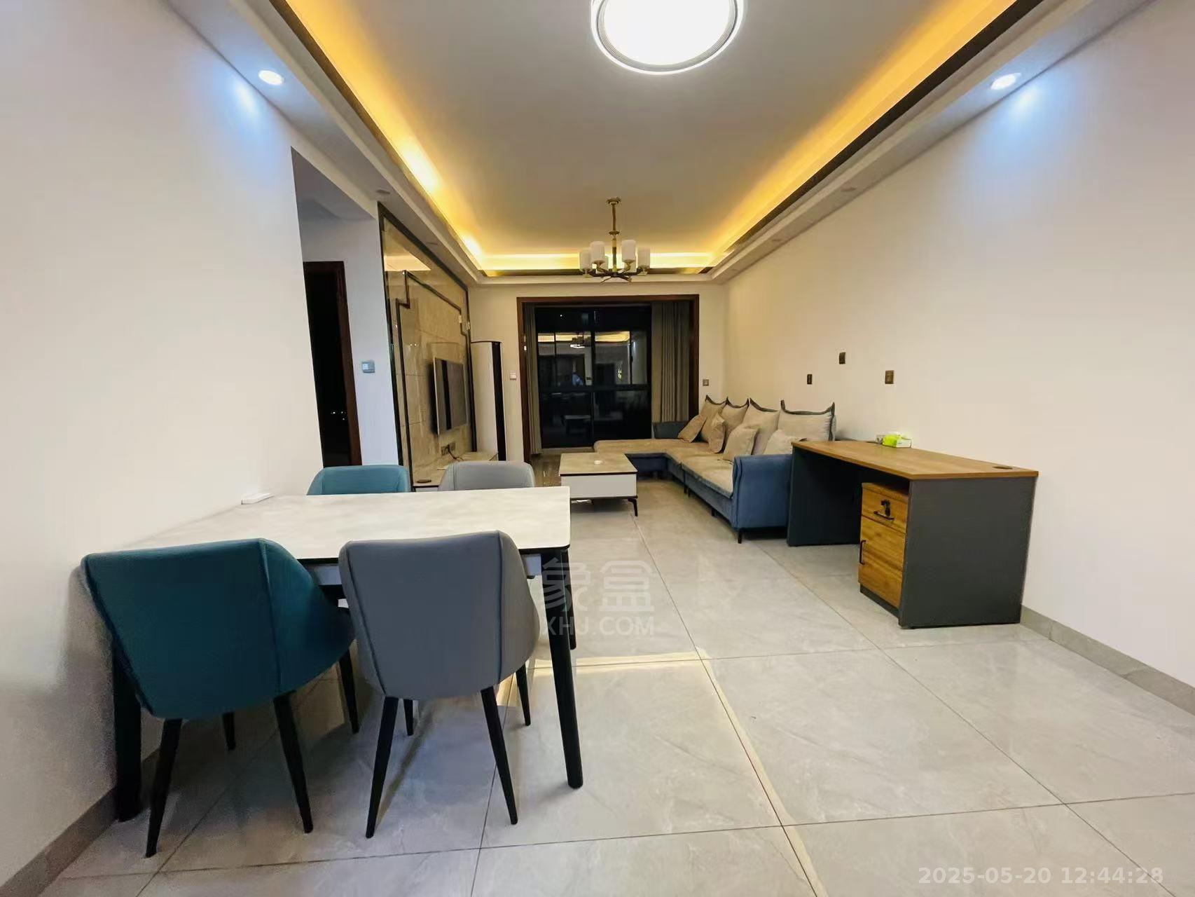 武广国际学苑 3室2厅1卫 2200.0元/月 武广国际学苑 3室2厅1卫 2200.0元/月室内图