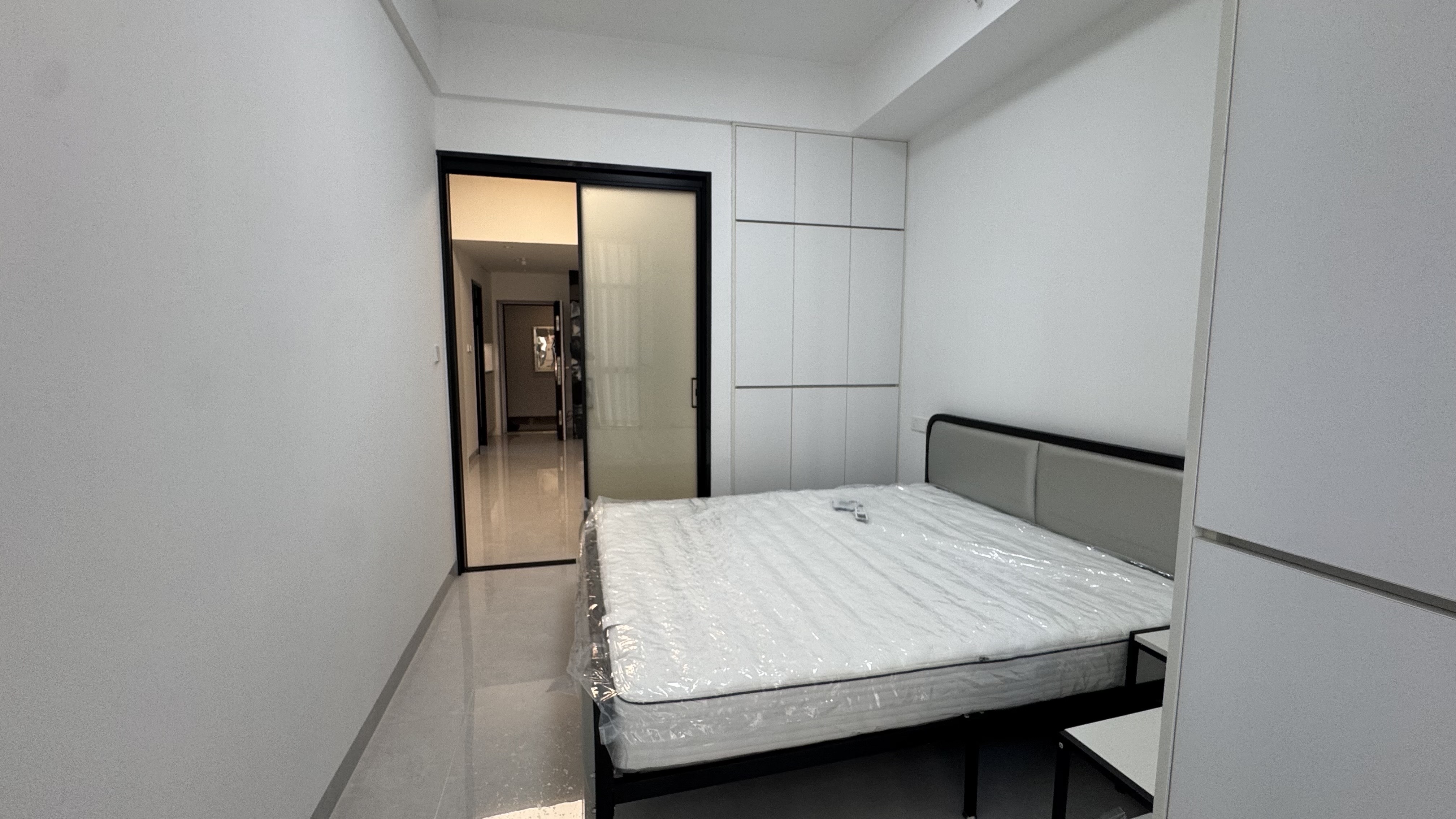 中天鹭鸶湾三期  2室2厅1卫   1800.00元/月室内图