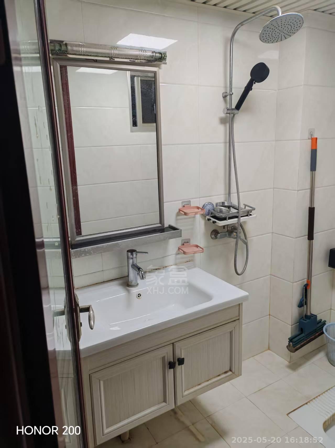 筛分小苑 2室2厅1卫 800.0元/月 筛分小苑 2室2厅1卫 800.0元/月室内图