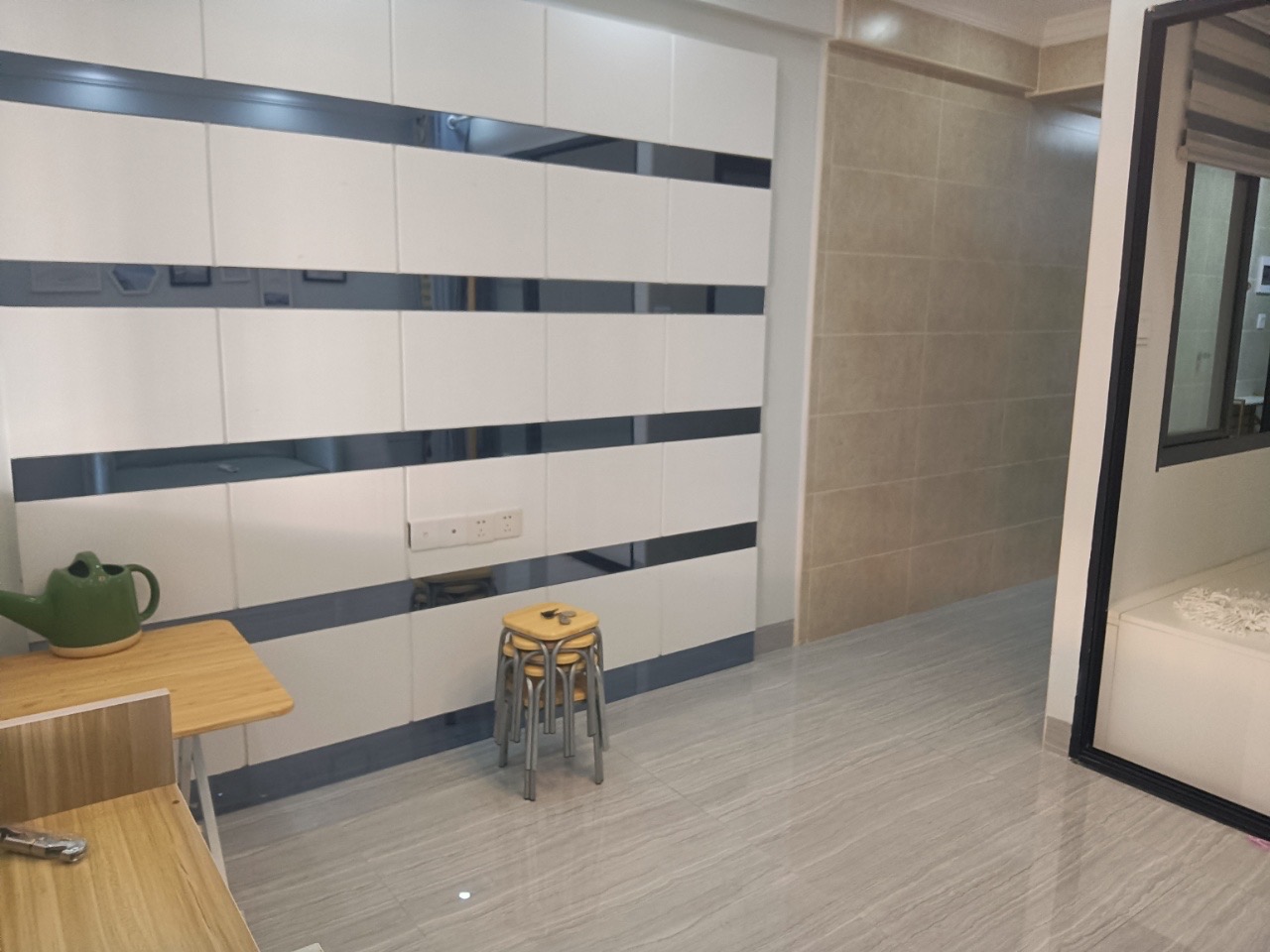 加州阳光 2室1厅1卫 1500.0元/月 加州阳光 2室1厅1卫 1500.0元/月室内图