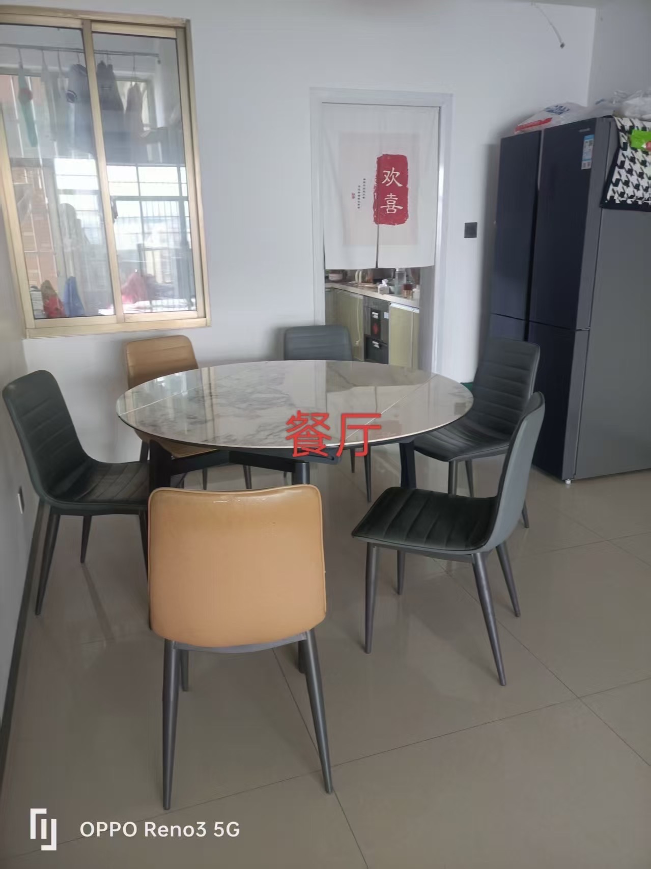 香山红叶  1室0厅0卫    62.8万 香山红叶  1室0厅0卫    62.8万客厅