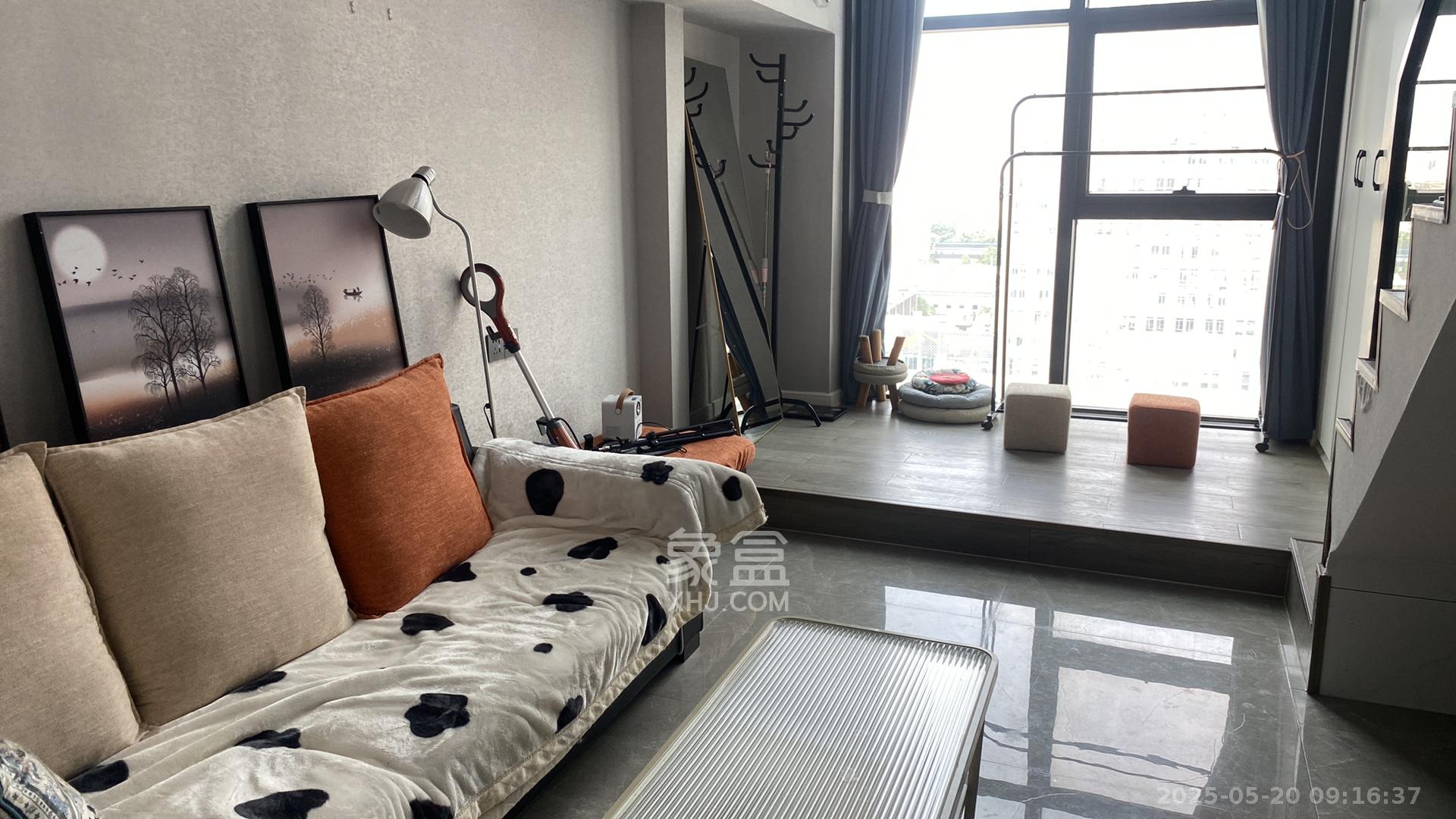 东盈商业广场(华泉城市广场)  2室1厅1卫    2500.0元/月 东盈商业广场(华泉城市广场)  2室1厅1卫    2500.0元/月室内图