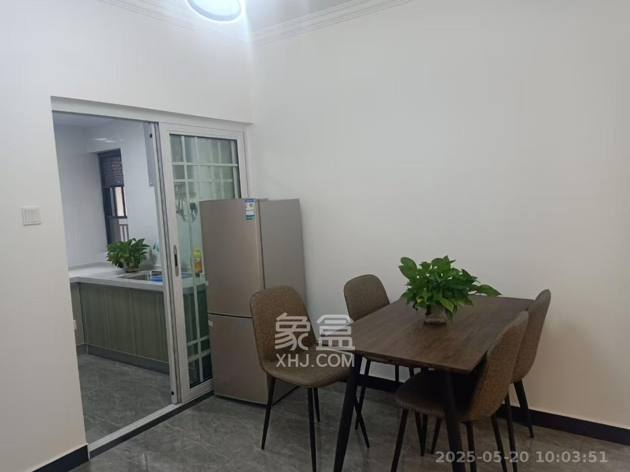 中建嘉和城  3室2厅1卫    2300.0元/月 中建嘉和城  3室2厅1卫    2300.0元/月室内图1