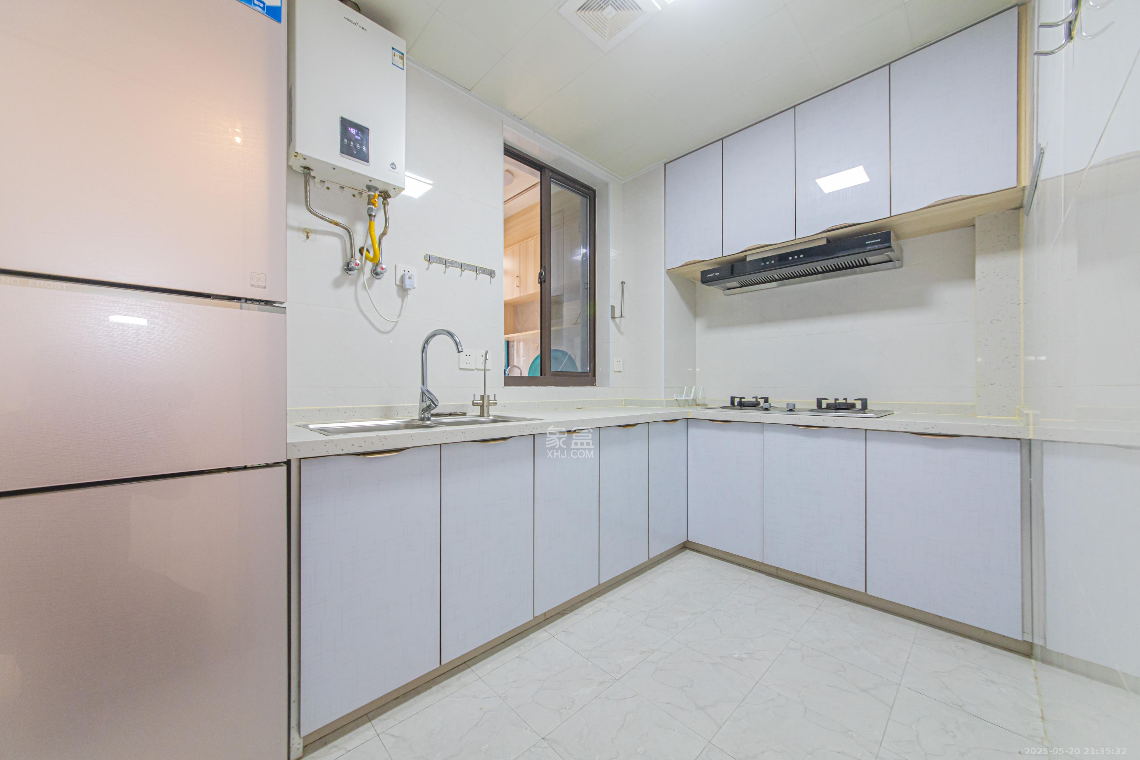 鑫远悦城(鑫远悦时代)  3室2厅1卫    103.0万 鑫远悦城(鑫远悦时代)  3室2厅1卫    103.0万厨房