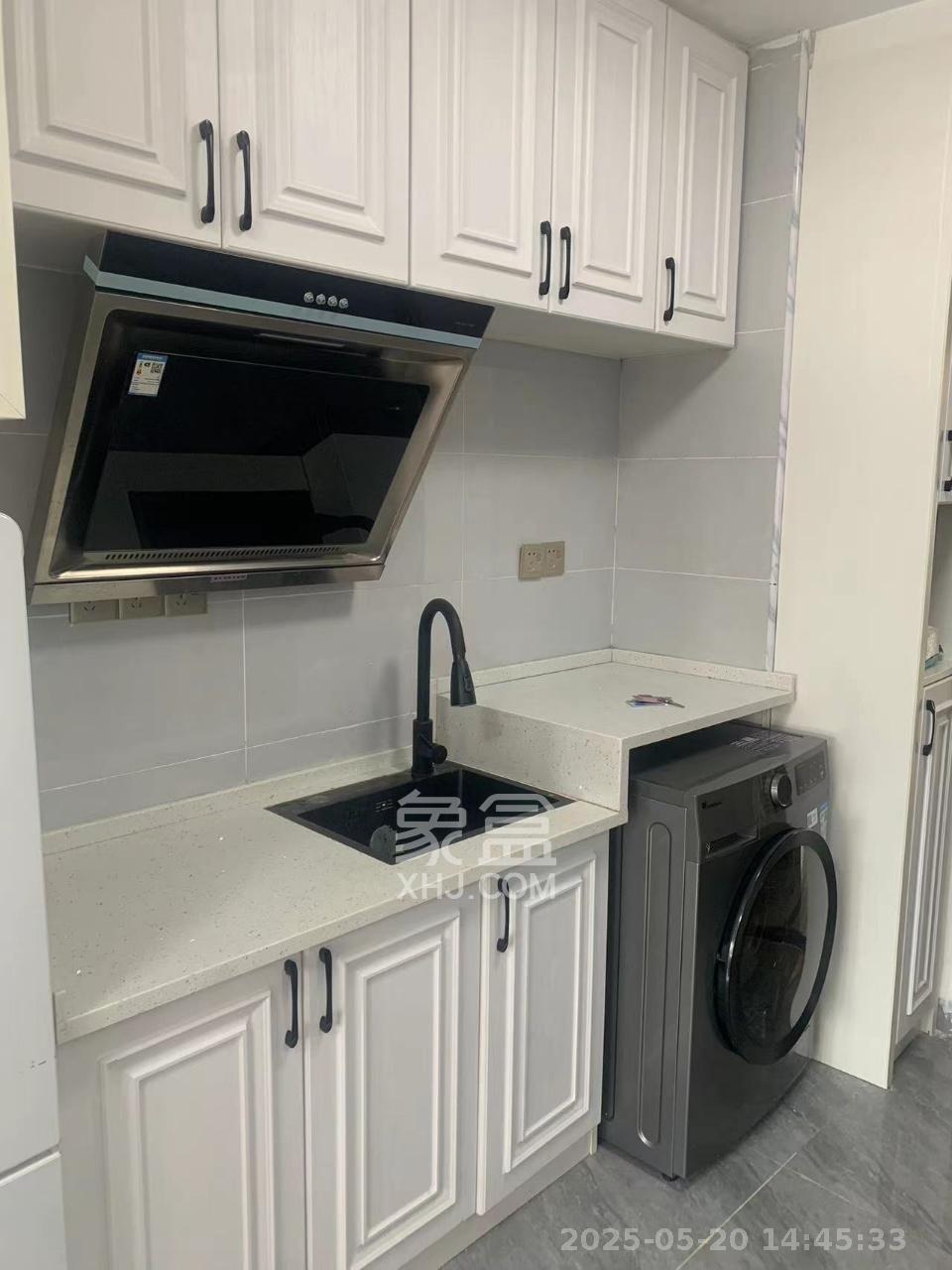 保利天禧EF区 1室0厅1卫 1700.0元/月 保利天禧EF区 1室0厅1卫 1700.0元/月室内图