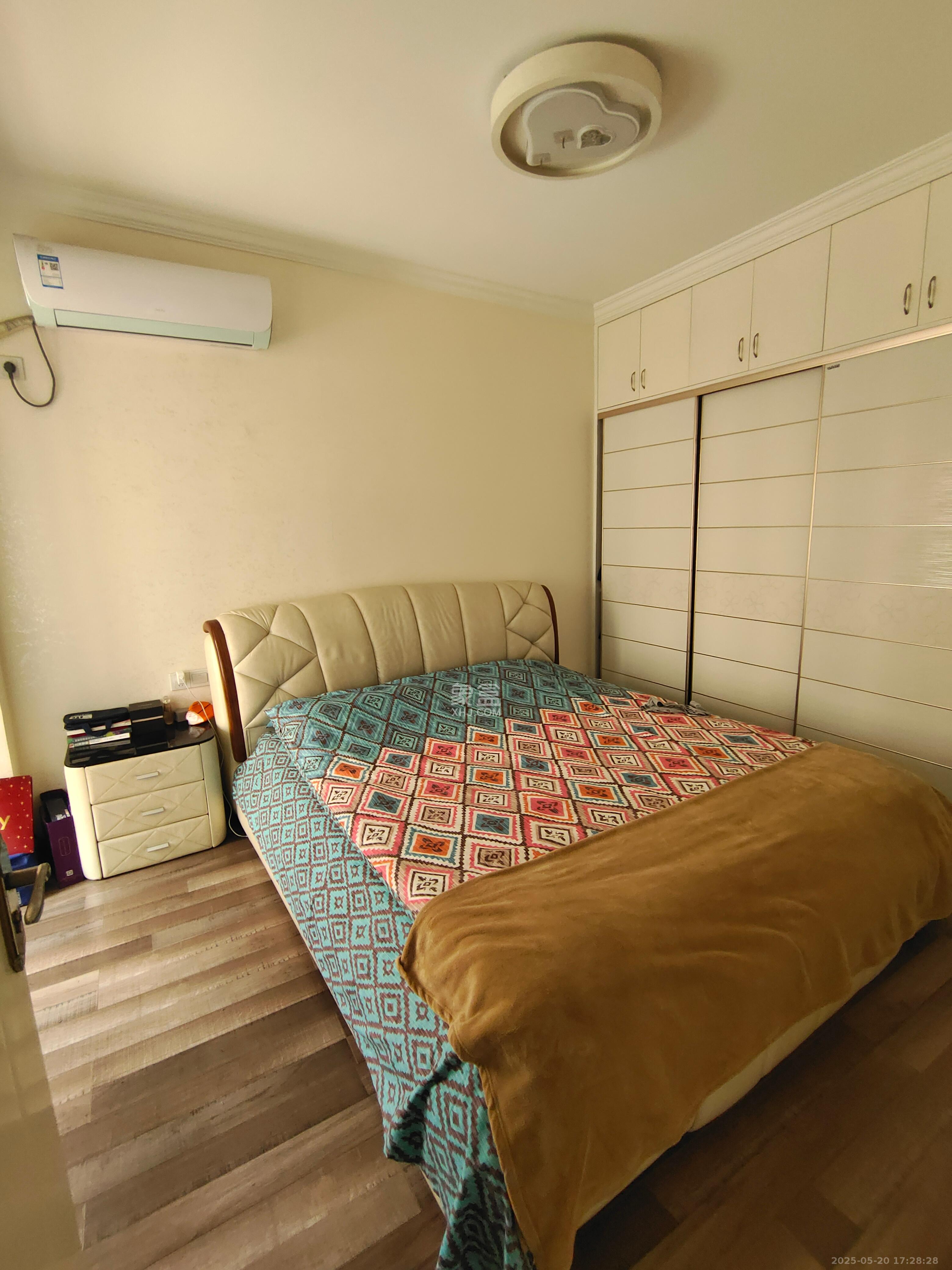 怡海星城 1室0厅0卫 2100.0元/月 怡海星城 1室0厅0卫 2100.0元/月室内图