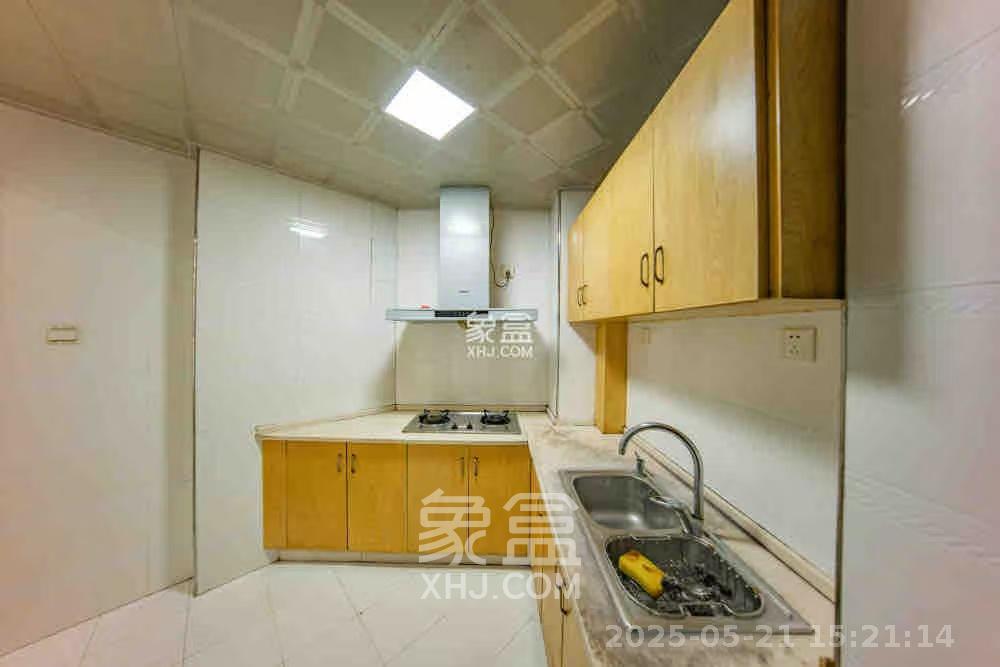 靳江明珠  3室2厅1卫   1700.00元/月室内图
