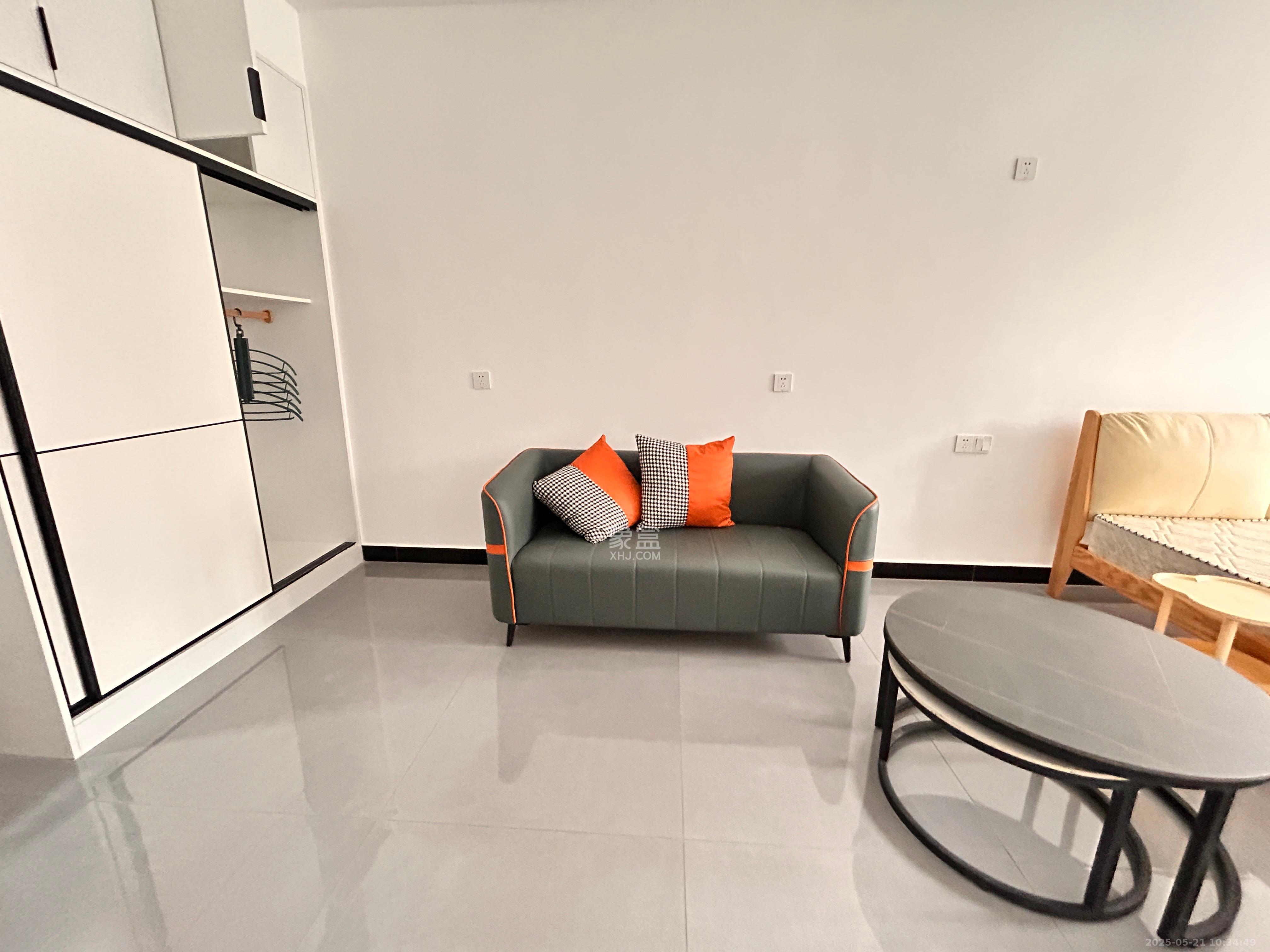 海伦堡爱ME城市 1室1厅1卫 1300.0元/月 海伦堡爱ME城市 1室1厅1卫 1300.0元/月室内图