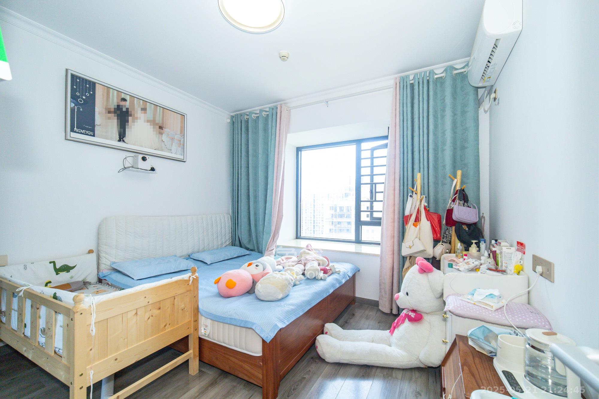 金科时代中心 3室2厅1卫 101.8万 金科时代中心 3室2厅1卫 101.8万卧室