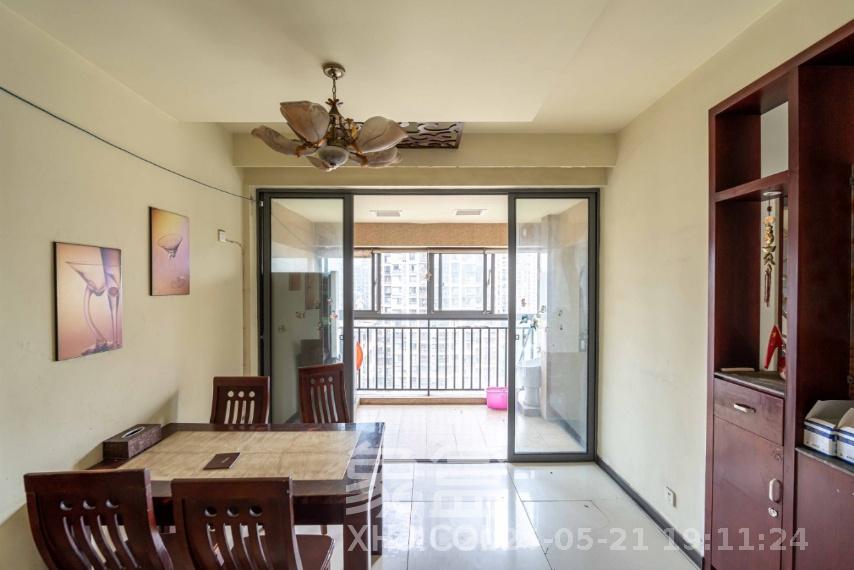 中城丽景香山园  3室2厅2卫    2600.0元/月室内图