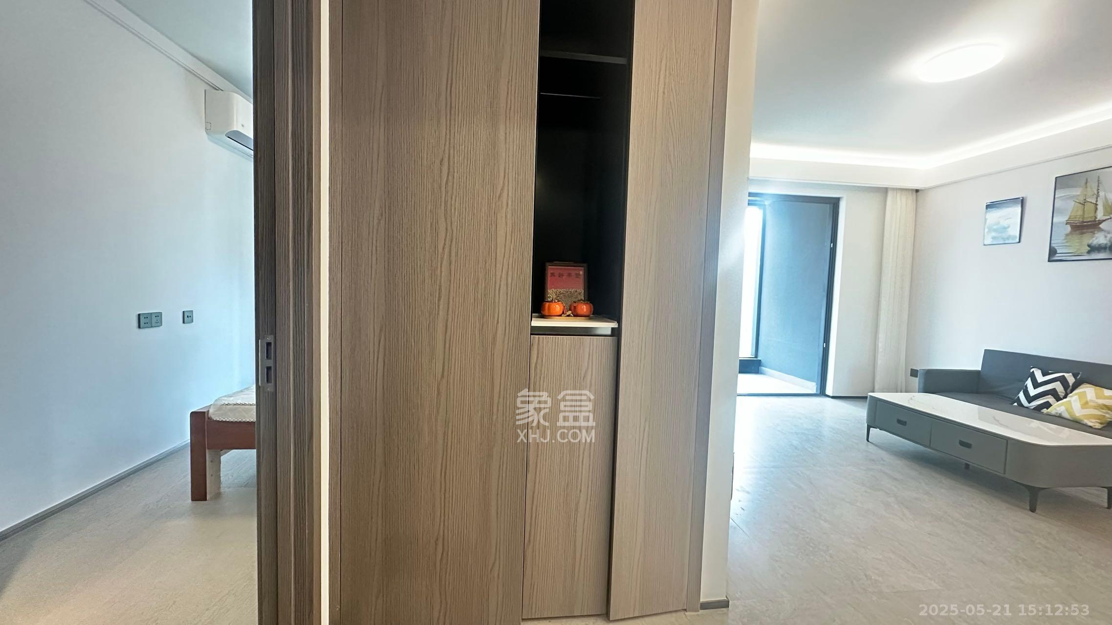 华润置地润樾府  3室2厅2卫   3500.00元/月室内图