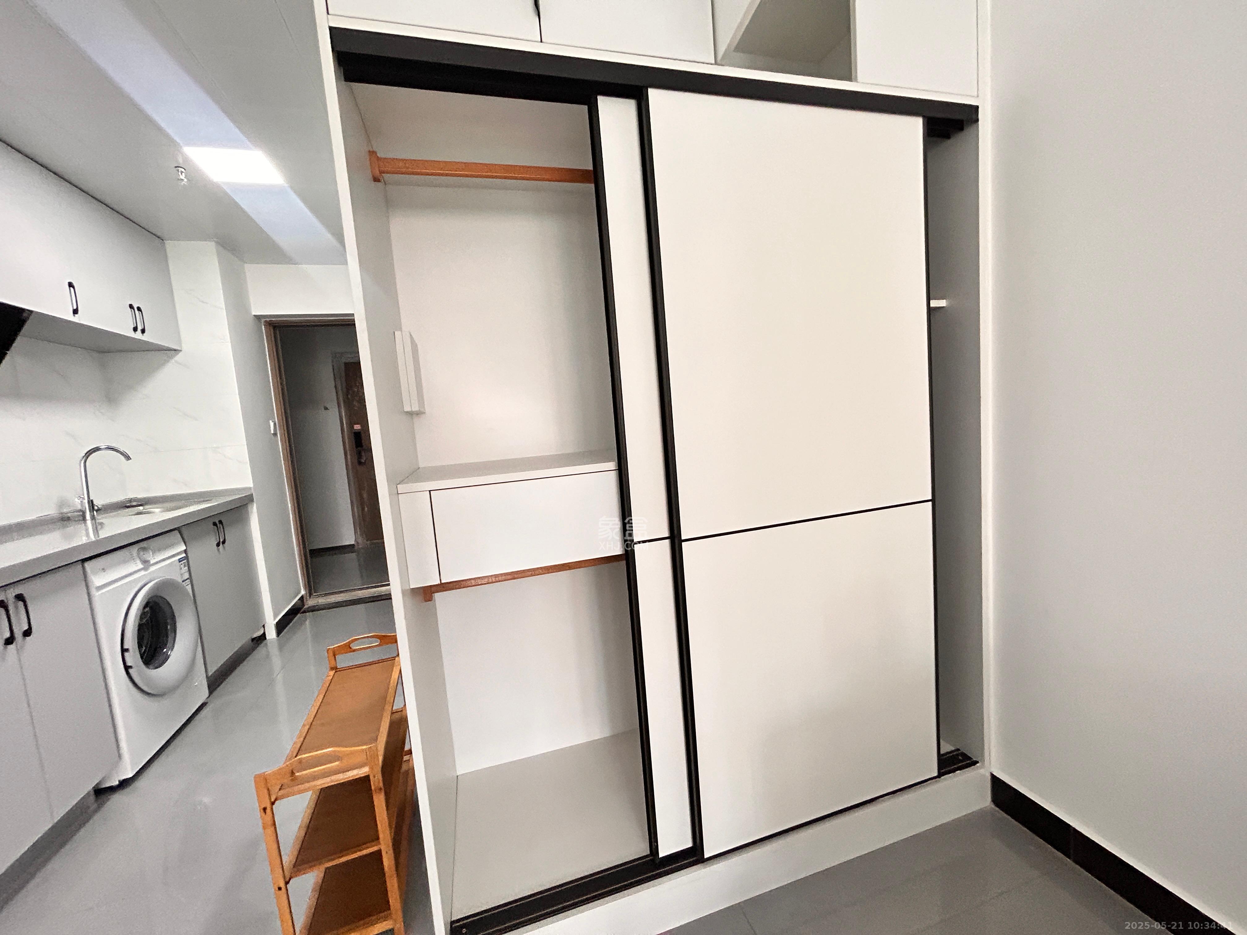 海伦堡爱ME城市 1室1厅1卫 1300.0元/月 海伦堡爱ME城市 1室1厅1卫 1300.0元/月室内图