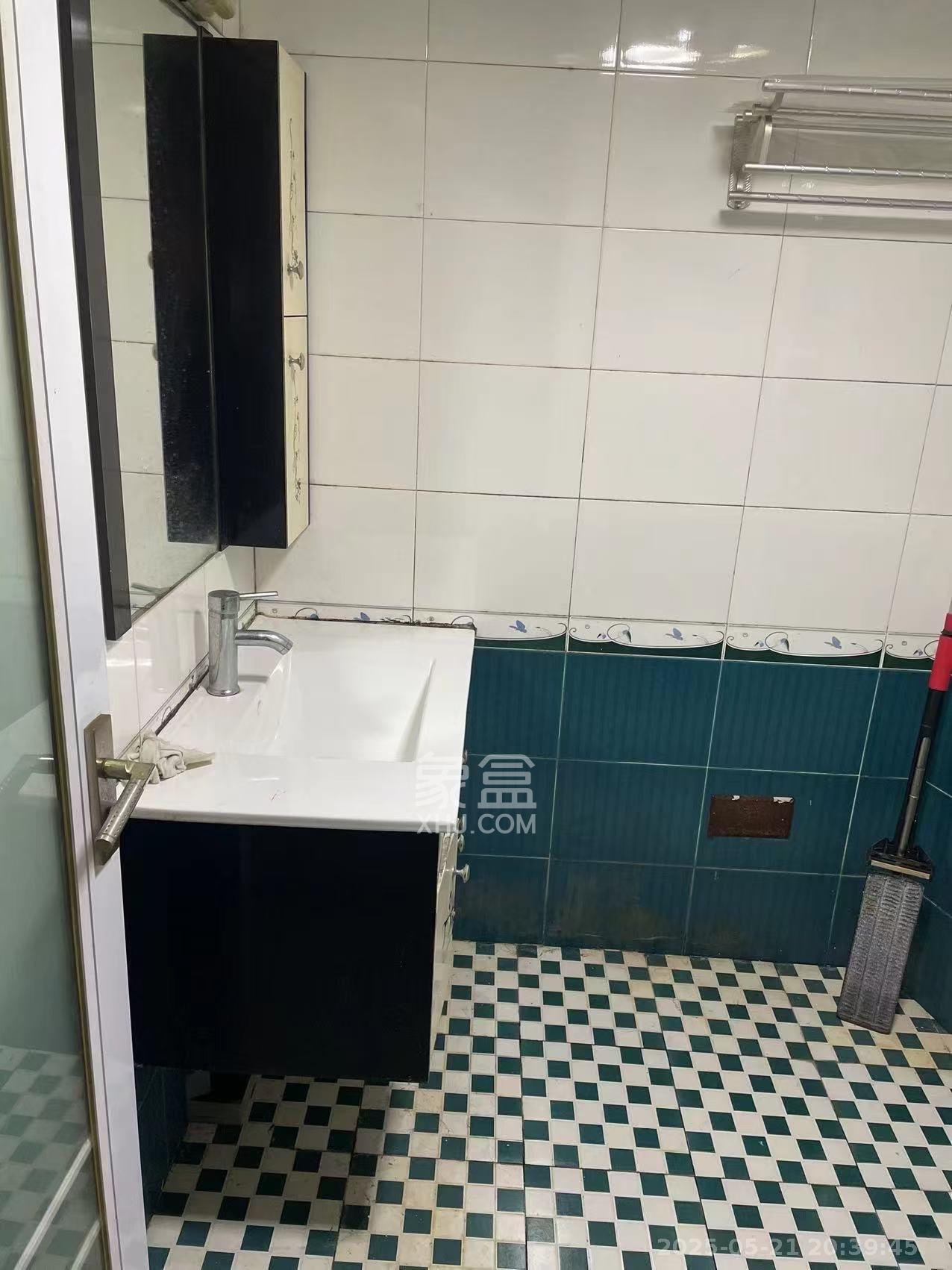 月湖兰庭  1室1厅1卫   1500.00元/月室内图