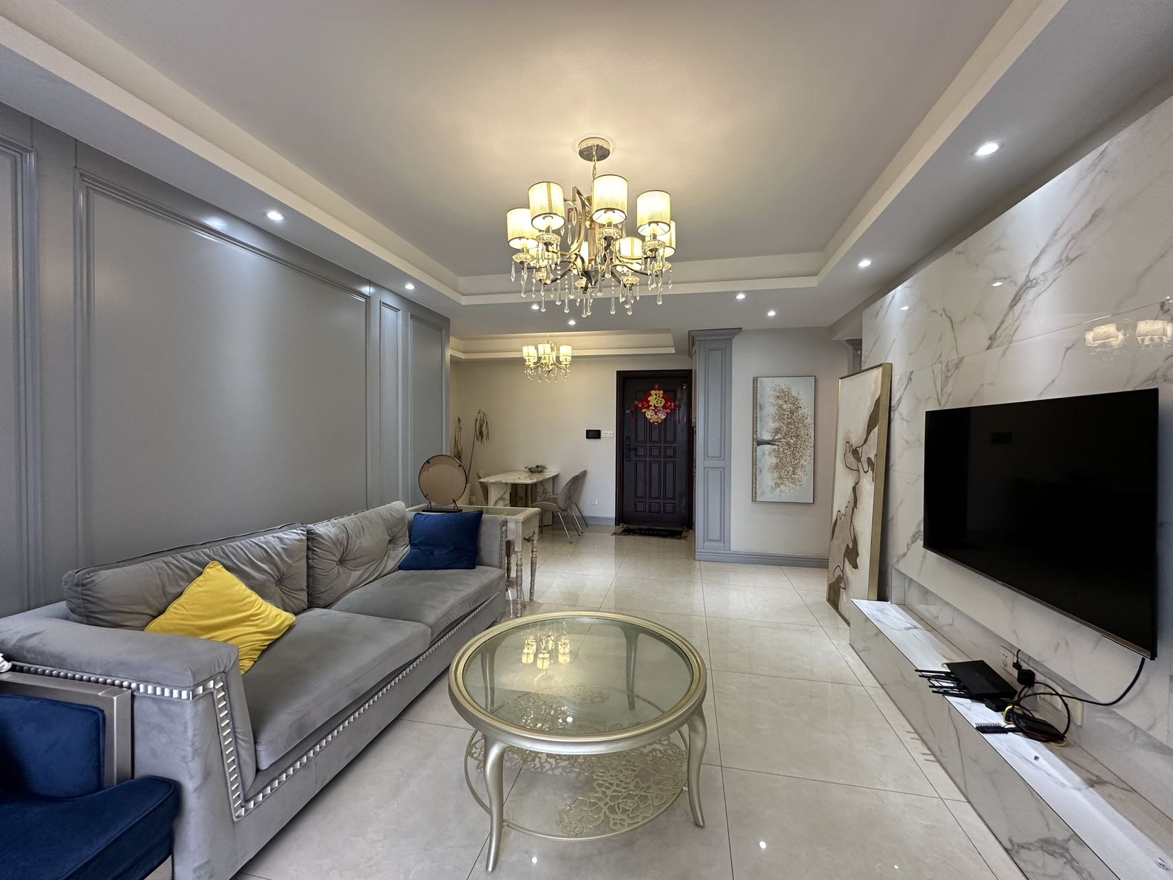 恒大华府  3室2厅1卫    95.0万 恒大华府  3室2厅1卫    95.0万室内图