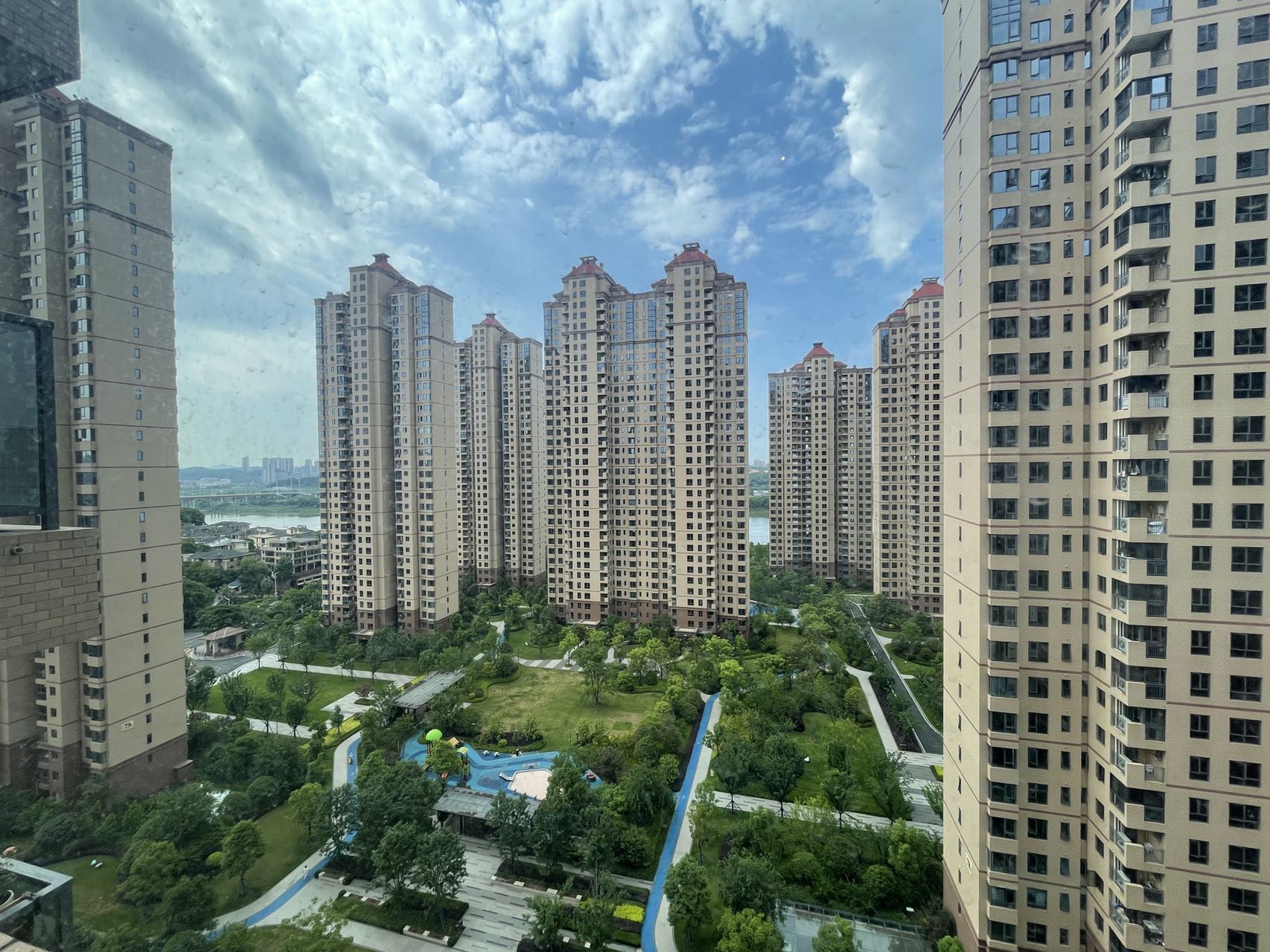 晋合湘水湾七期  4室2厅2卫   132.00万室内图