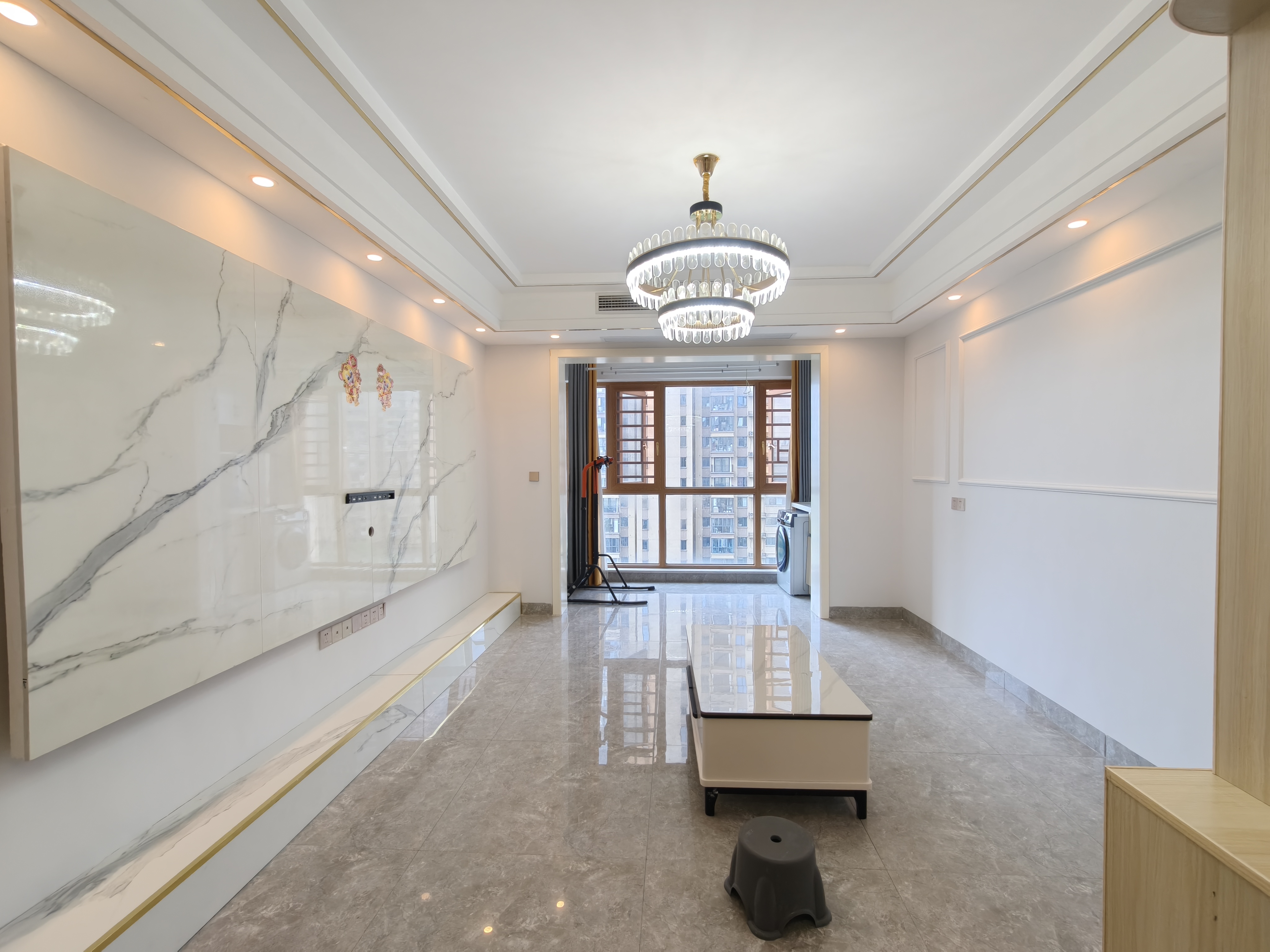 中建江湾壹号 3室2厅2卫 68.6万 中建江湾壹号 3室2厅2卫 68.6万室内图