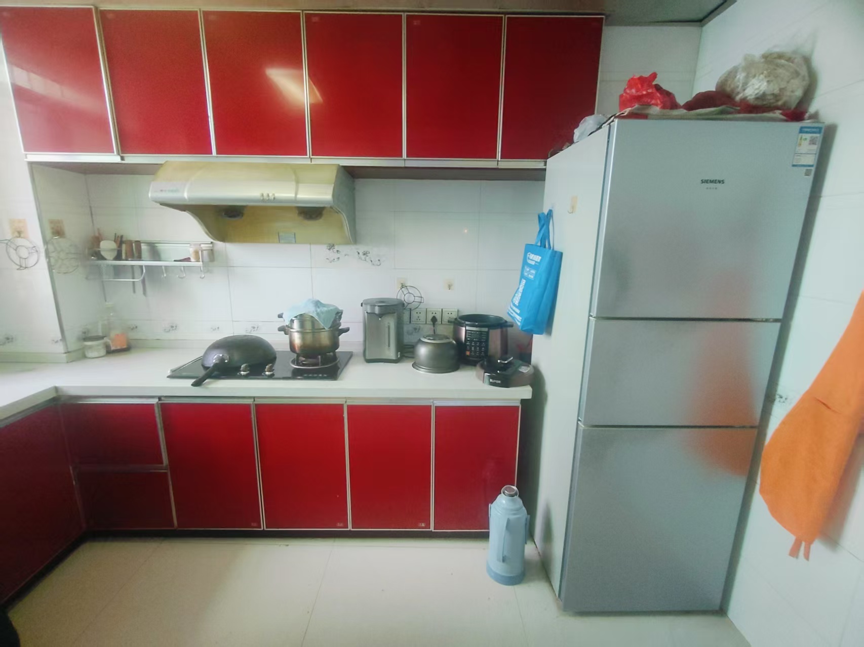 亚泰时代广场 3室2厅1卫 49.8万 亚泰时代广场 3室2厅1卫 49.8万室内图