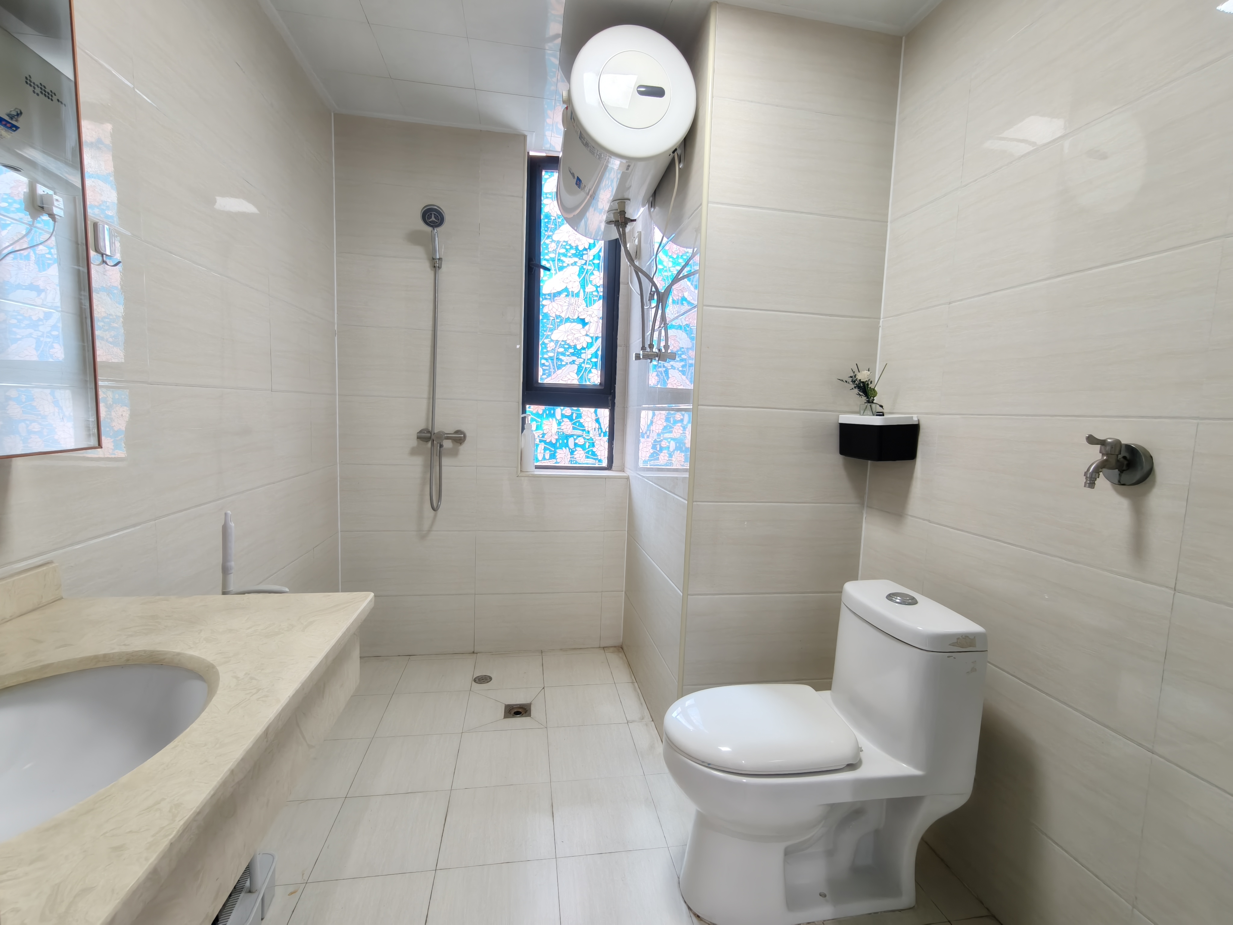 湘银星城  1室1厅1卫    23.8万 湘银星城  1室1厅1卫    23.8万室内图