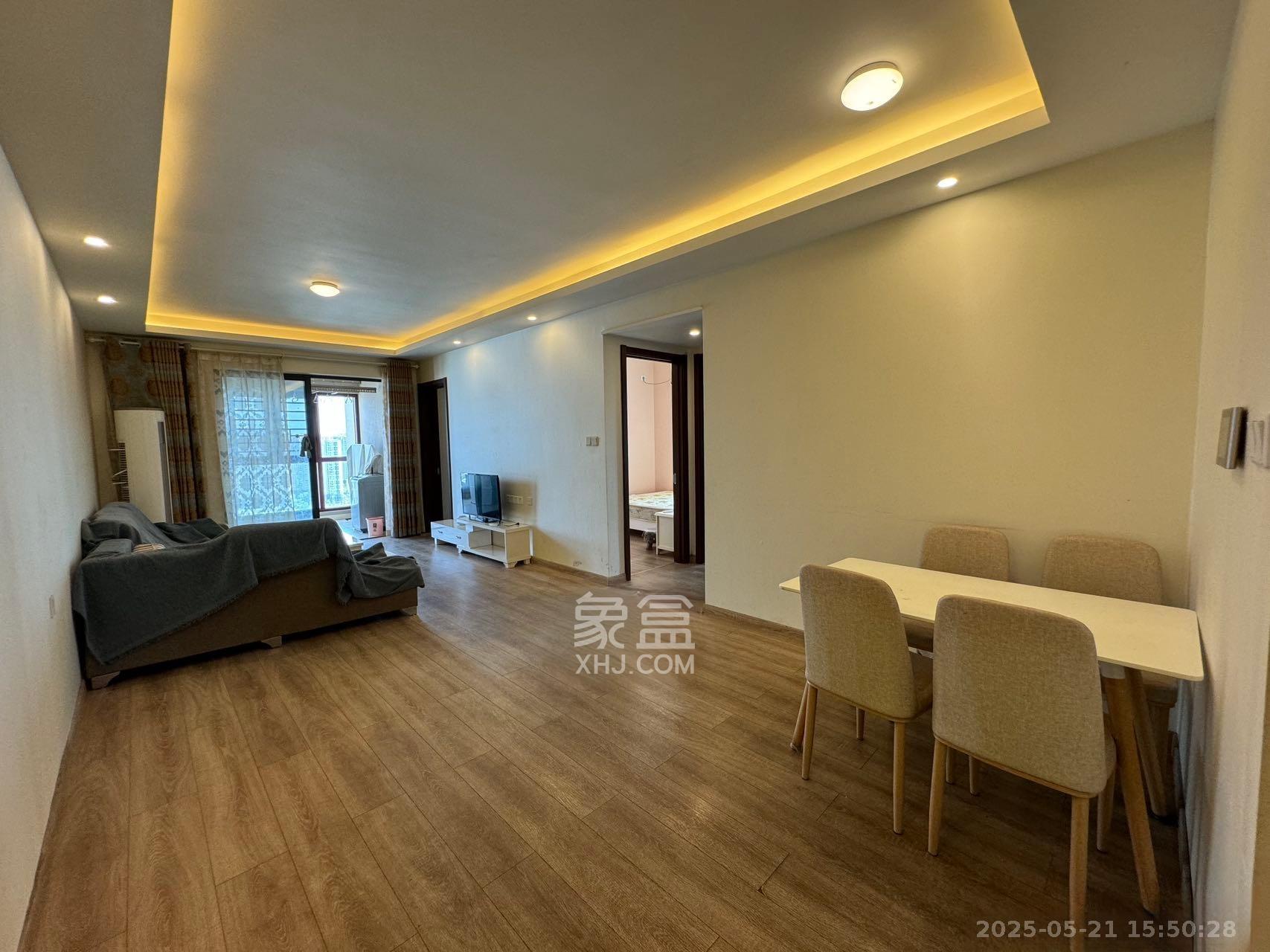 汇金城/嘉华城(二期、三期) 3室2厅2卫 2700.0元/月 汇金城/嘉华城(二期、三期) 3室2厅2卫 2700.0元/月室内图