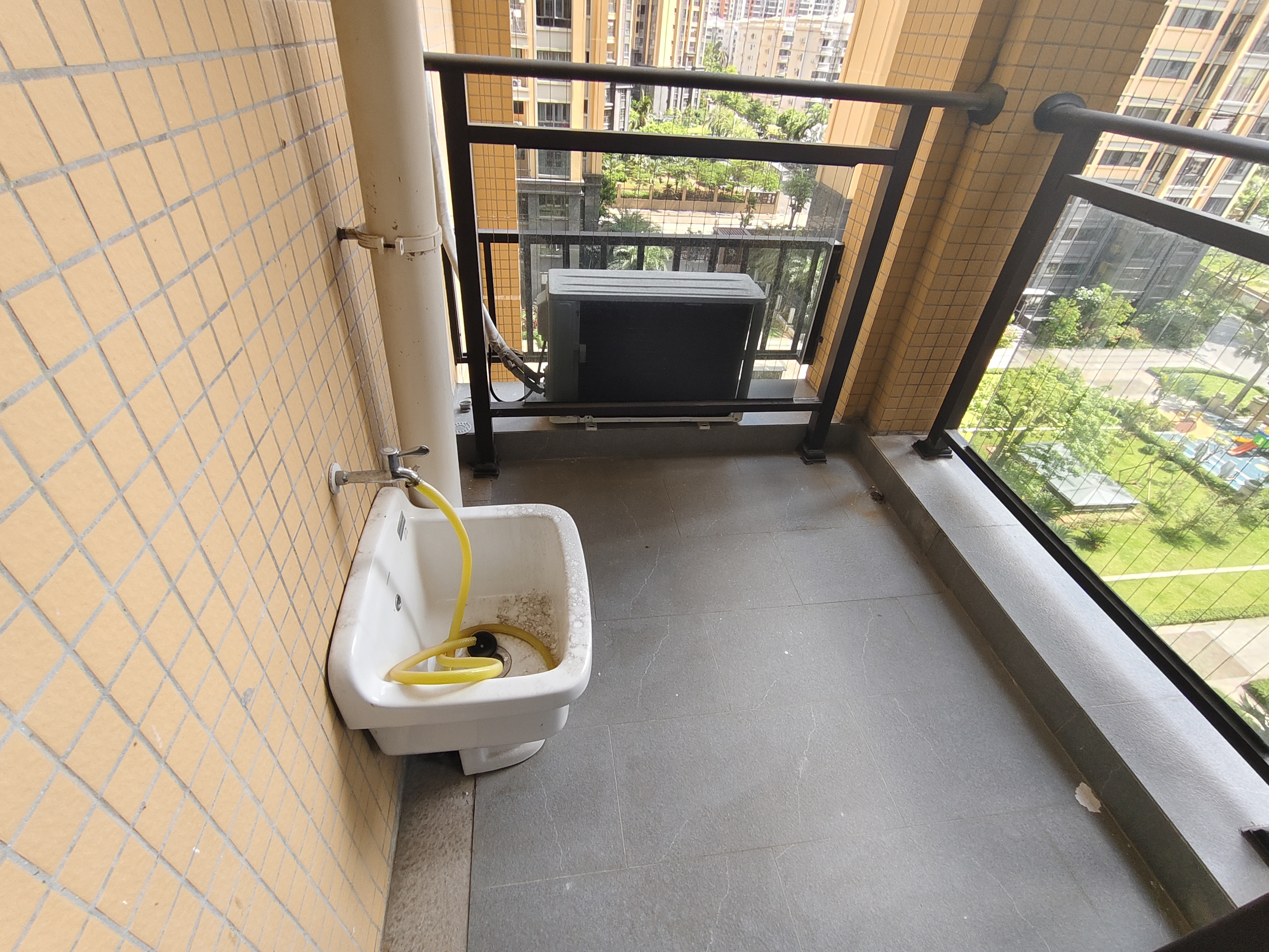 怡和湖城大境  3室2厅2卫   3500.00元/月室内图
