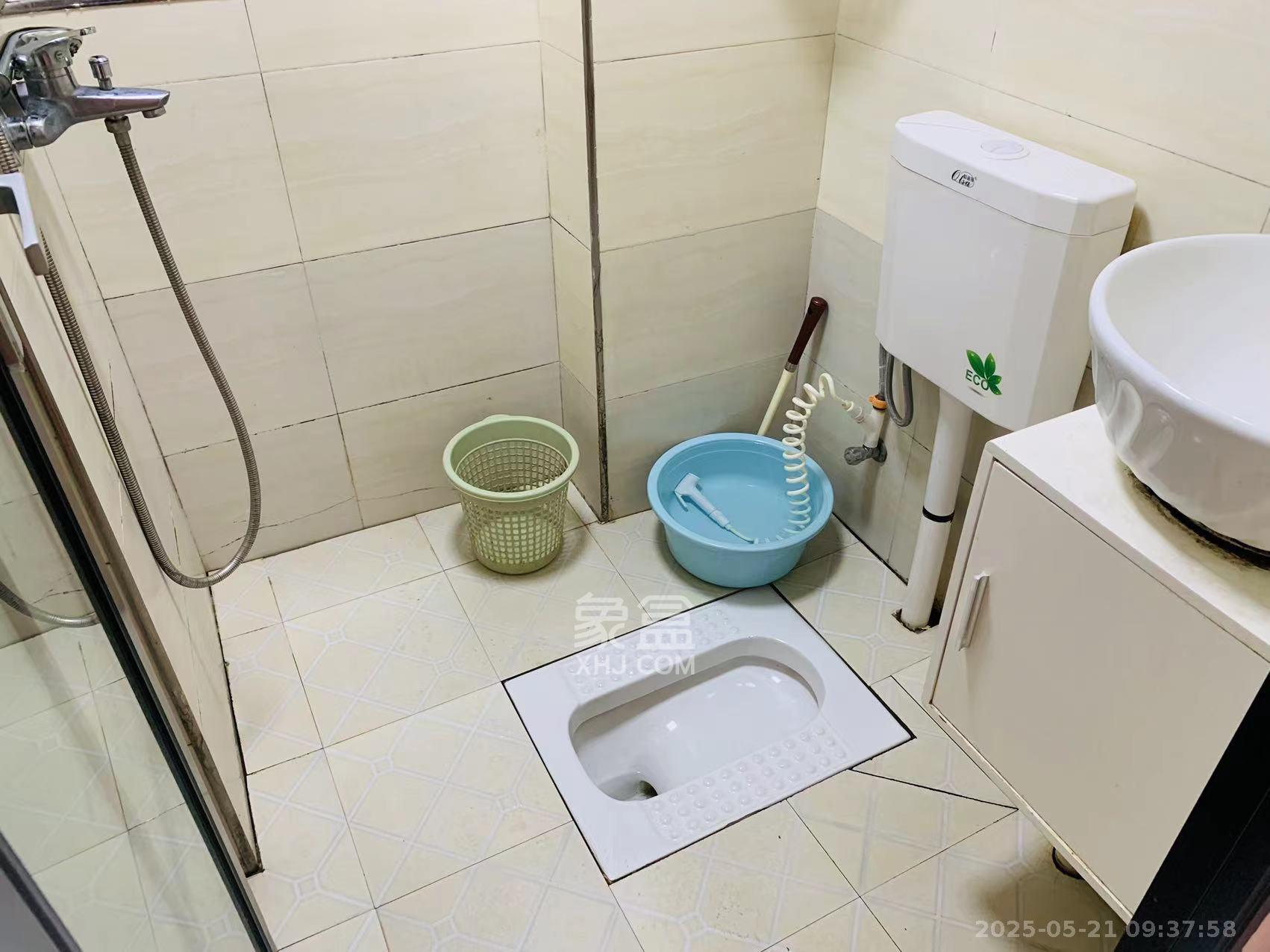 铂宫  1室1厅1卫   3000.00元/月室内图