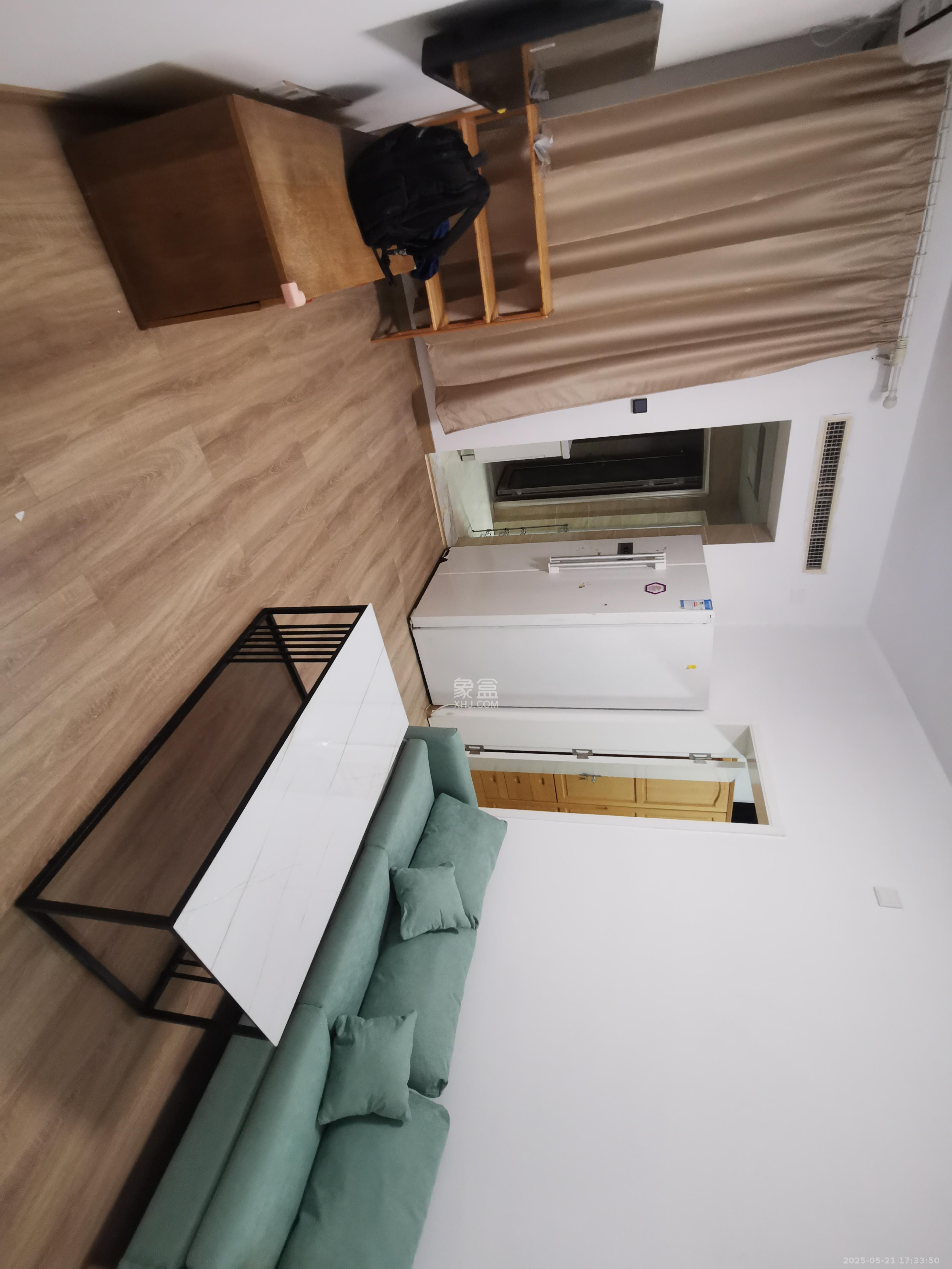 司法厅宿舍 2室1厅1卫 2700.0元/月 司法厅宿舍 2室1厅1卫 2700.0元/月室内图