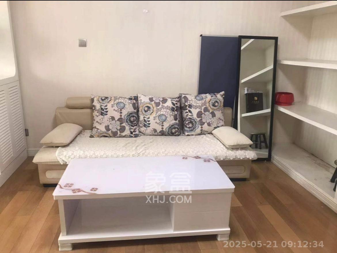 沁园春御院  1室1厅1卫   1900.00元/月