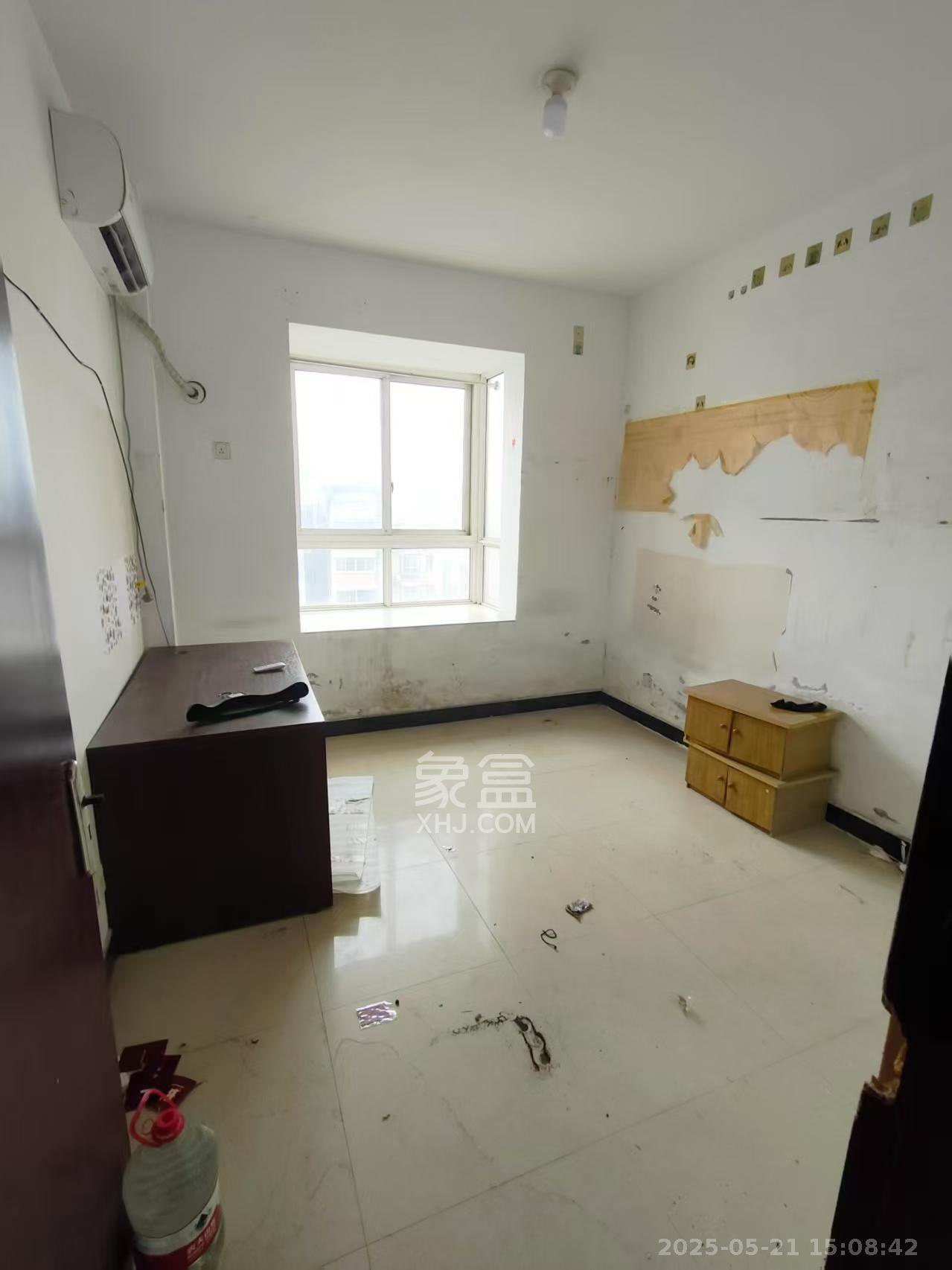 东门尚苑 3室2厅1卫 1600.0元/月 东门尚苑 3室2厅1卫 1600.0元/月室内图