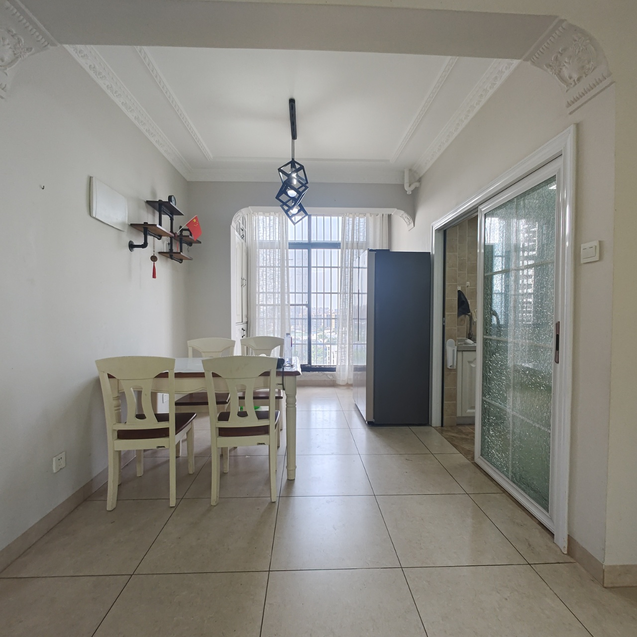 昌茂水木清华  3室2厅1卫    135.0万 昌茂水木清华  3室2厅1卫    135.0万室内图