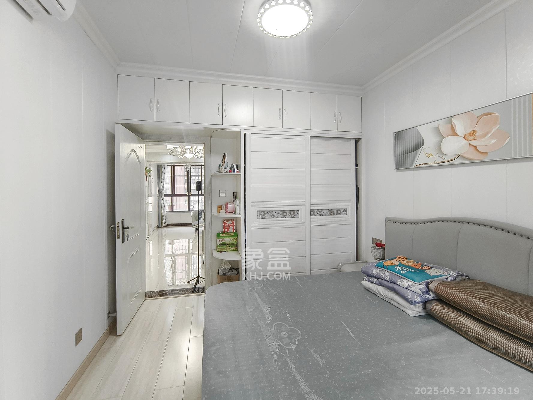 山水湾 1室0厅0卫 100.0万 山水湾 1室0厅0卫 100.0万卧室