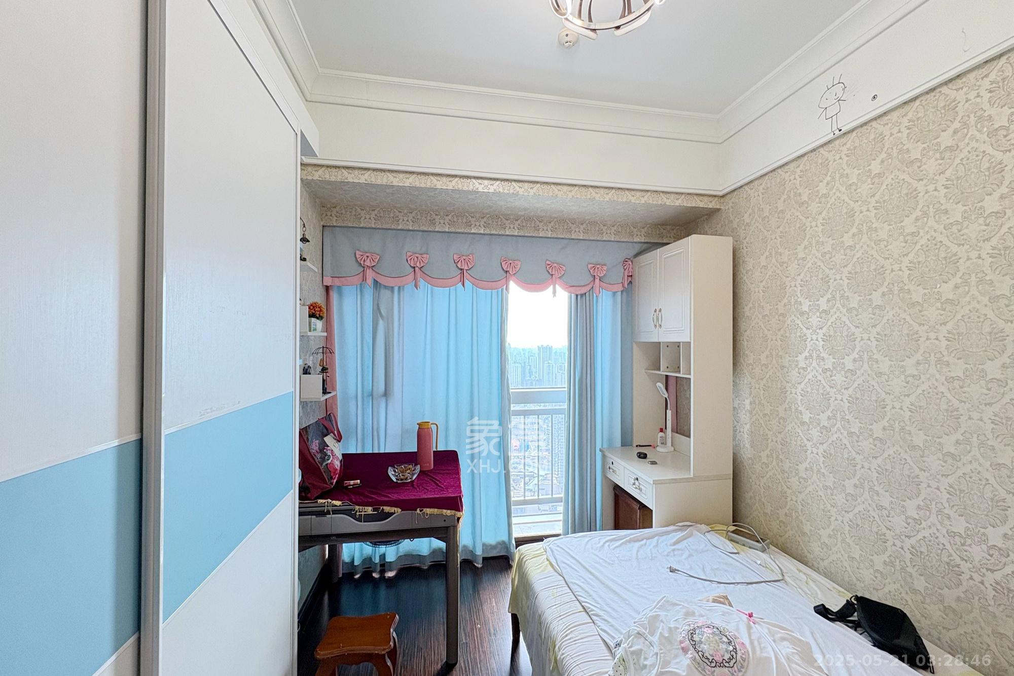 华远隆玺  4室2厅0卫    528.0万 华远隆玺  4室2厅0卫    528.0万卧室