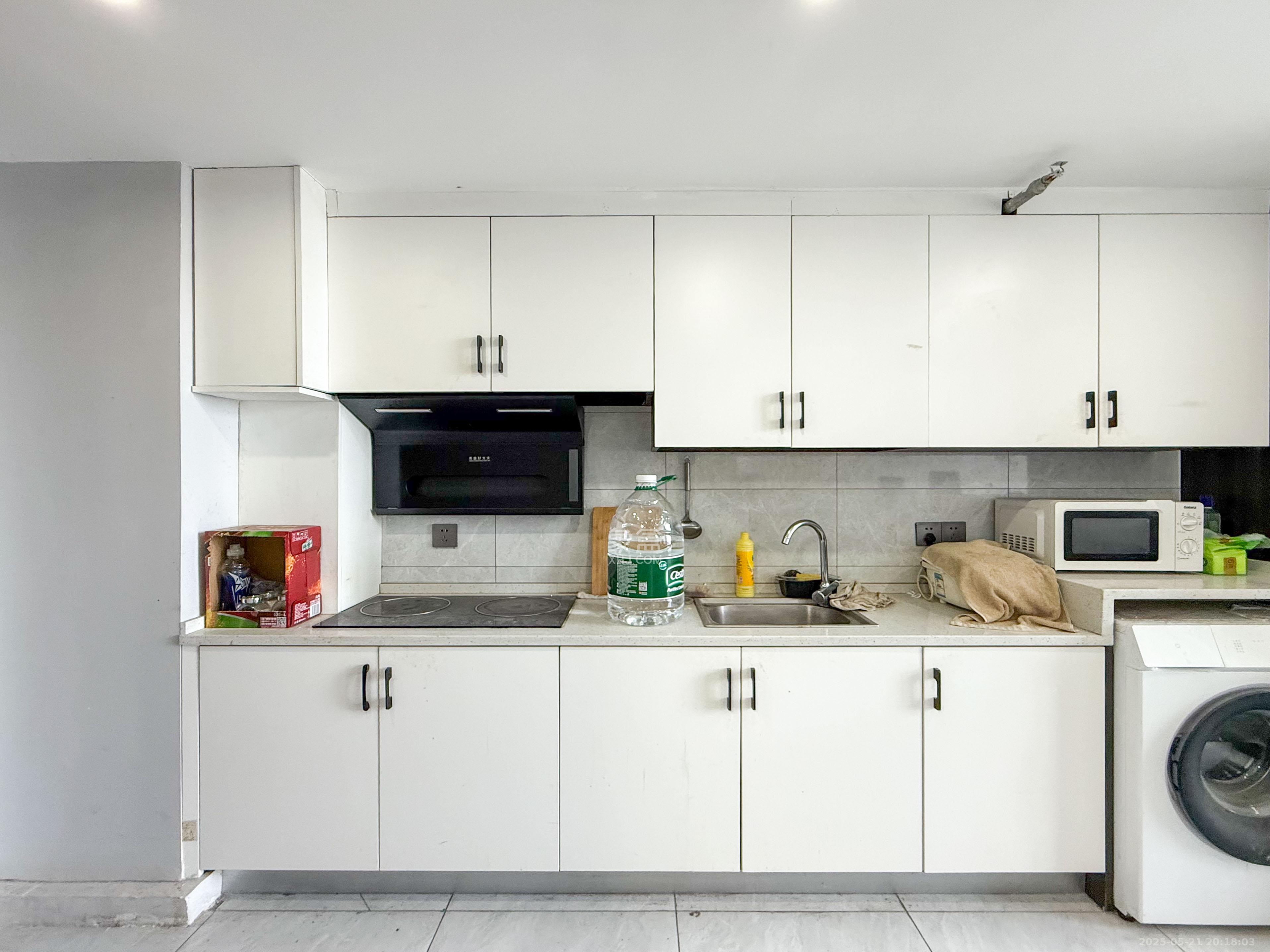 梅溪湖金茂湾 1室1厅1卫 42.0万 梅溪湖金茂湾 1室1厅1卫 42.0万厨房