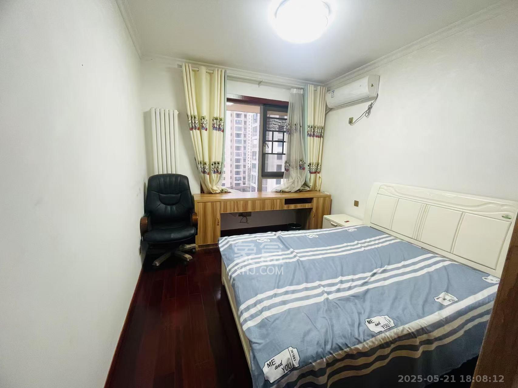 怡海星城  3室2厅2卫    2100.0元/月 怡海星城  3室2厅2卫    2100.0元/月室内图