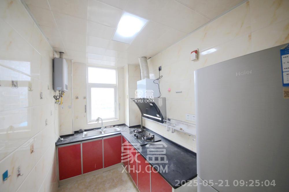 泊爱蓝湾 3室2厅2卫 3200.0元/月 泊爱蓝湾 3室2厅2卫 3200.0元/月室内图