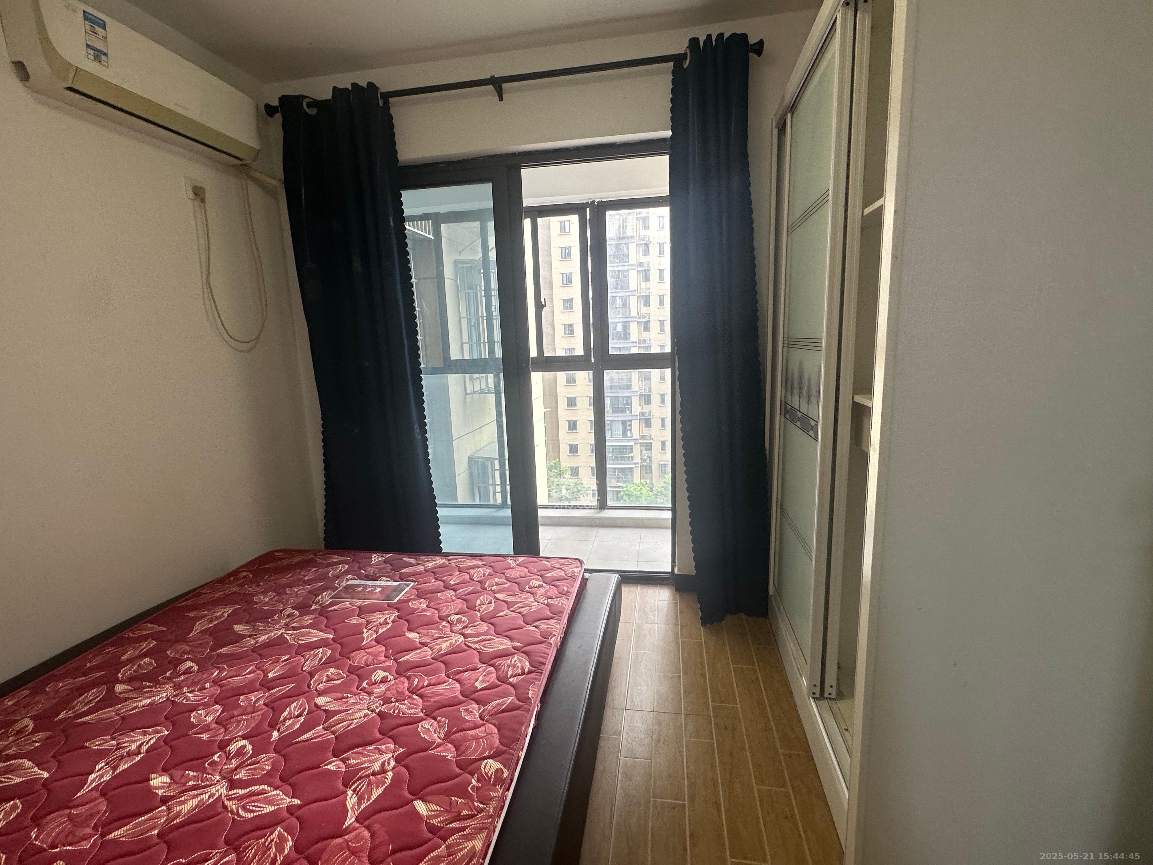 中欣楚天熙苑 3室2厅2卫 2500.0元/月 中欣楚天熙苑 3室2厅2卫 2500.0元/月室内图