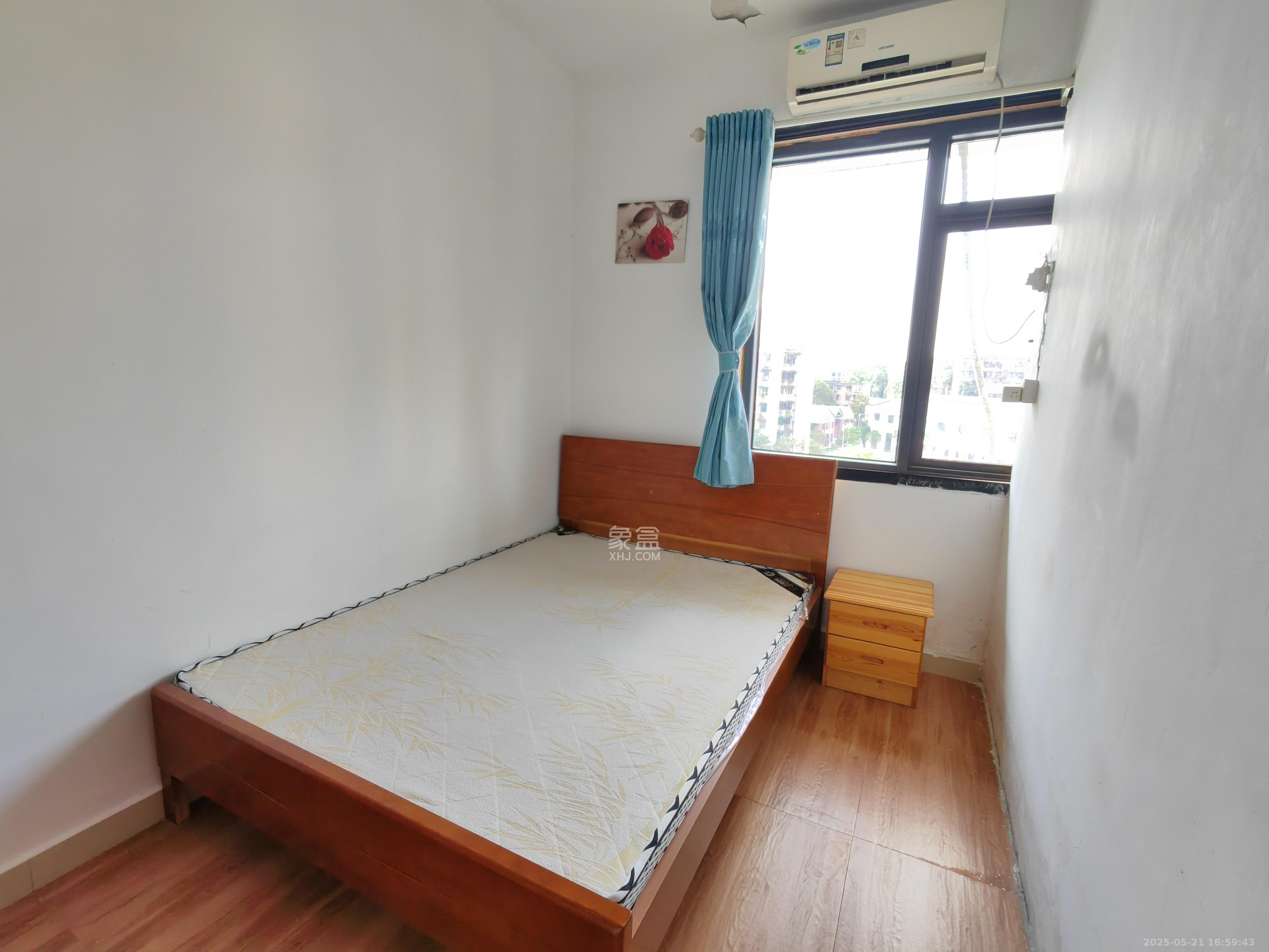 建湘新村  1室1厅1卫   1200.00元/月室内图