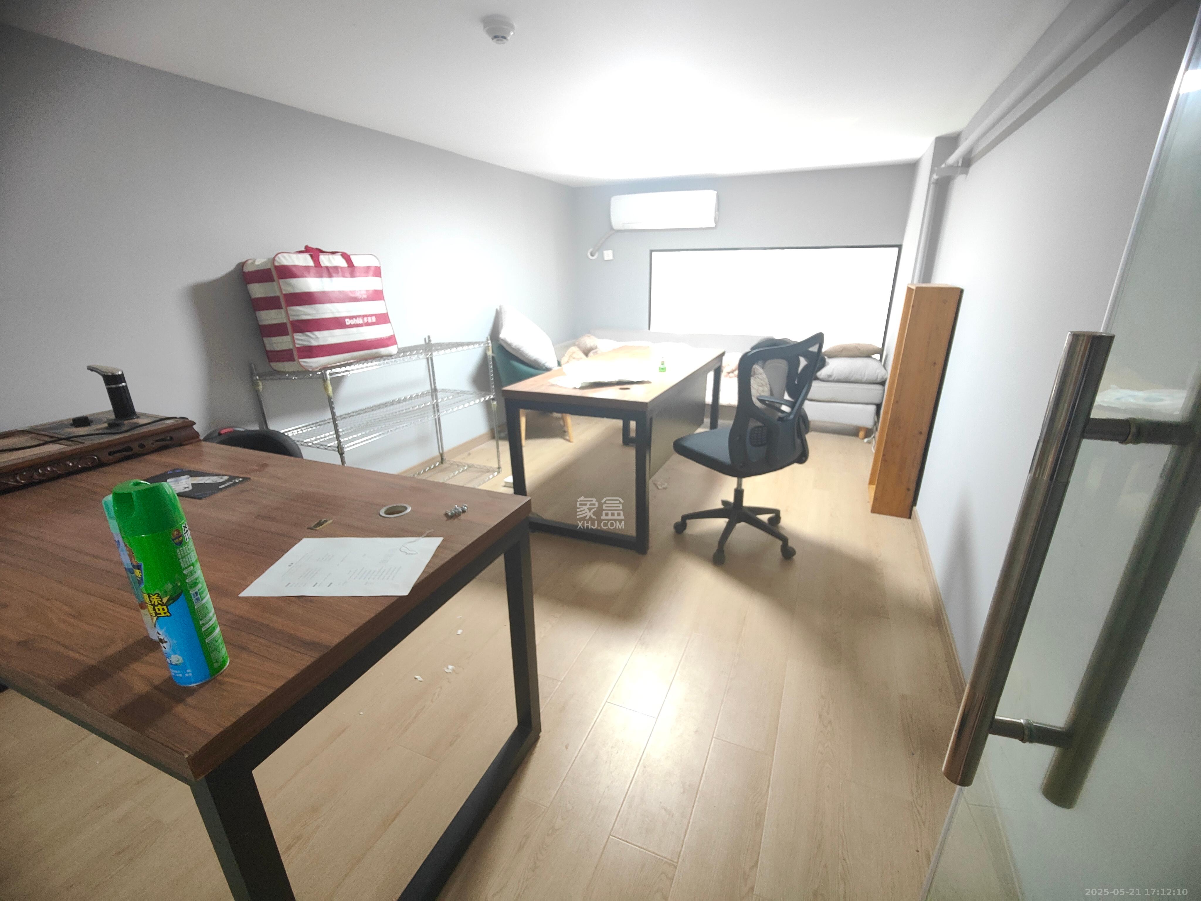 万科金色麦田 1室1厅1卫 4800.0元/月 万科金色麦田 1室1厅1卫 4800.0元/月室内图