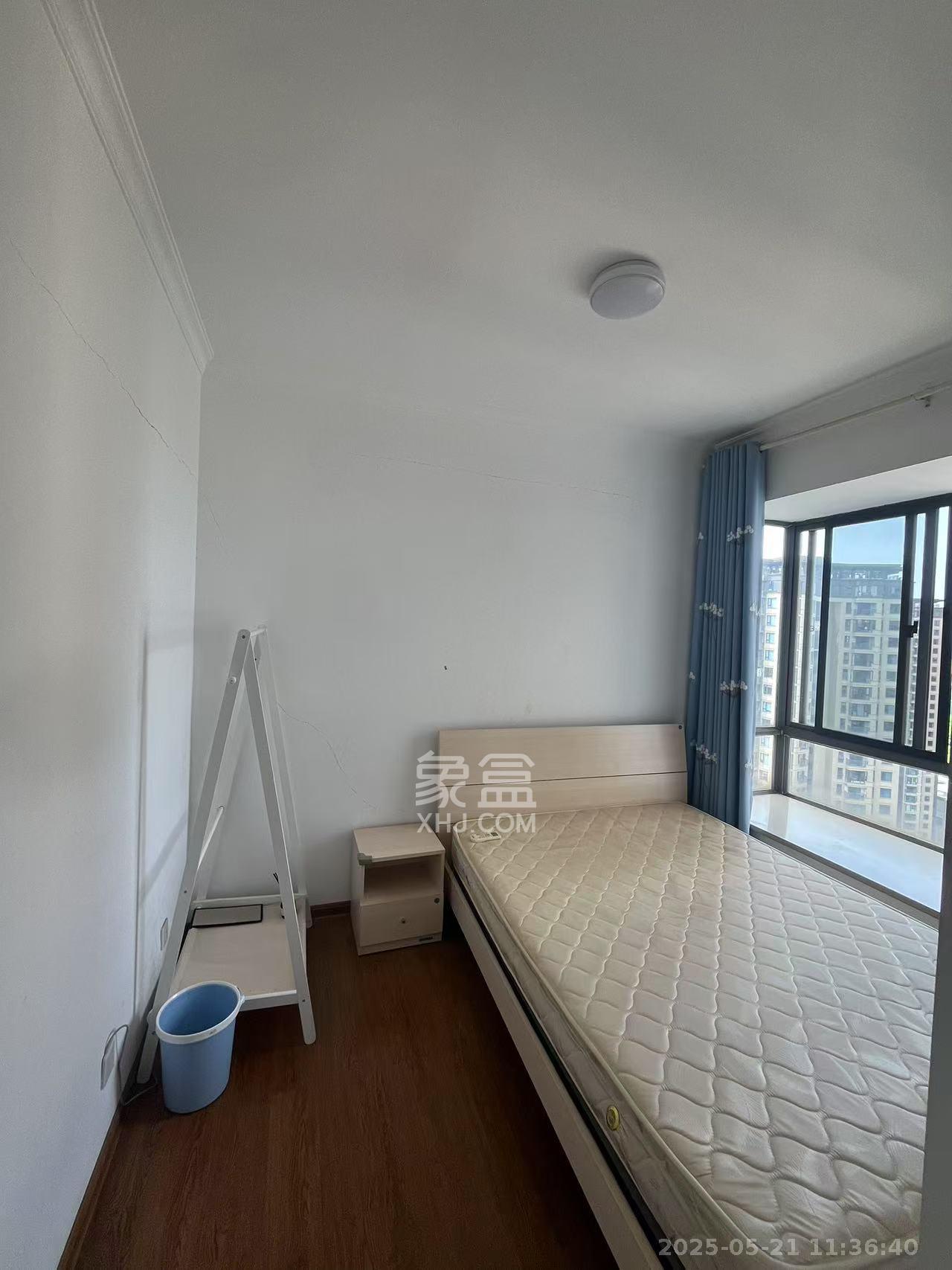 鑫远湘府华城 2室2厅1卫 2500.0元/月 鑫远湘府华城 2室2厅1卫 2500.0元/月室内图