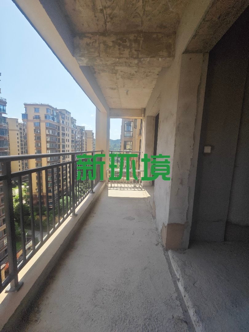 天门壹号 1室0厅0卫 37.0万 天门壹号 1室0厅0卫 37.0万客厅