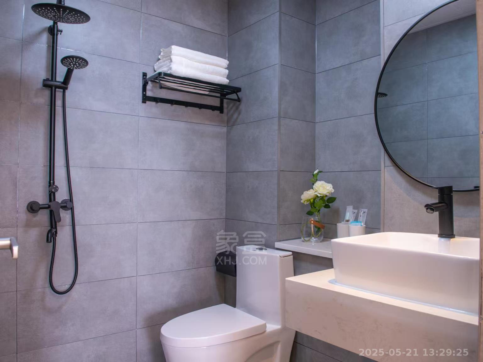 东方时代广场 1室0厅0卫 1300.0元/月 东方时代广场 1室0厅0卫 1300.0元/月室内图