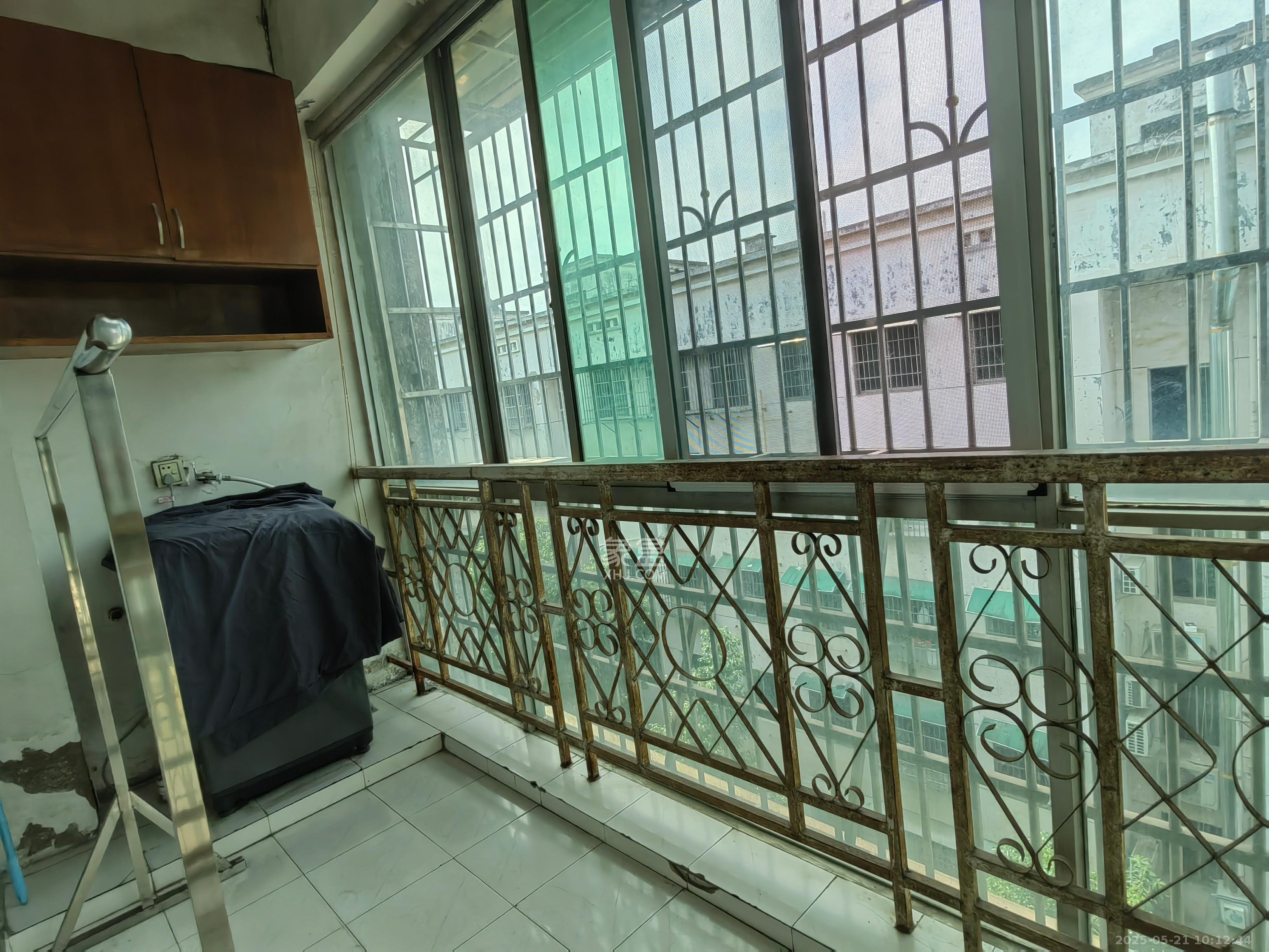 中南汽车世界 2室1厅1卫 1000.0元/月 中南汽车世界 2室1厅1卫 1000.0元/月室内图