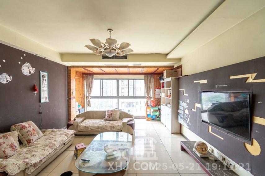 中城丽景香山园 3室2厅2卫 2600.0元/月 中城丽景香山园 3室2厅2卫 2600.0元/月室内图