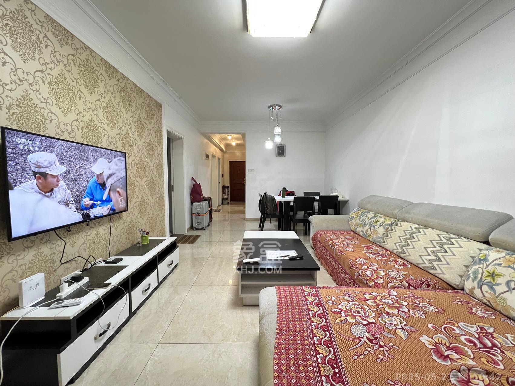 和泓梅溪四季  3室2厅2卫    2400.0元/月 和泓梅溪四季  3室2厅2卫    2400.0元/月室内图