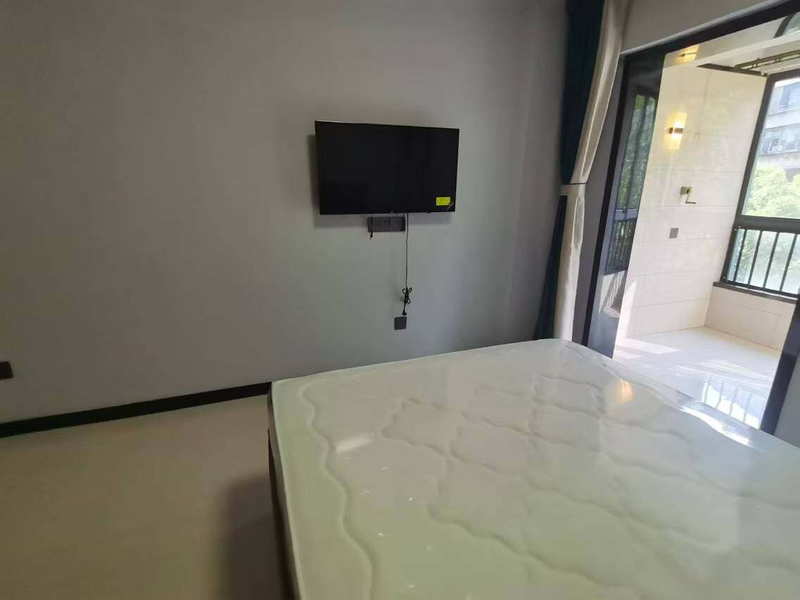 蒸水湾悦公馆 1室1厅1卫 1500.0元/月 蒸水湾悦公馆 1室1厅1卫 1500.0元/月室内图