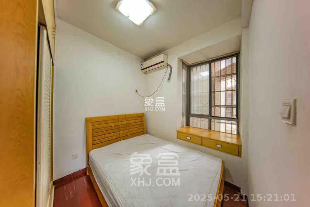 靳江明珠  3室2厅1卫   1700.00元/月室内图