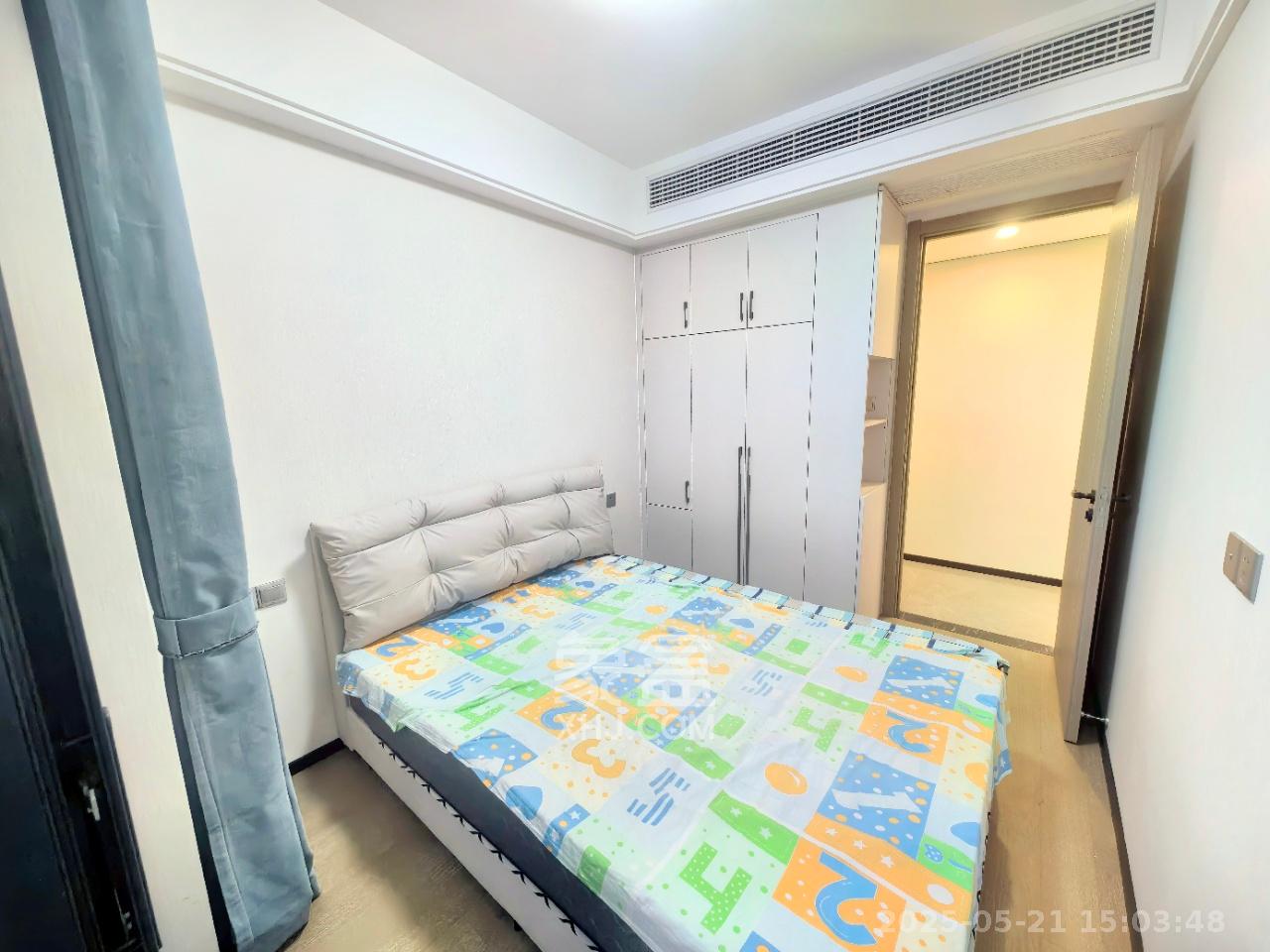 中海麓山境南区  4室2厅2卫   3400.00元/月室内图