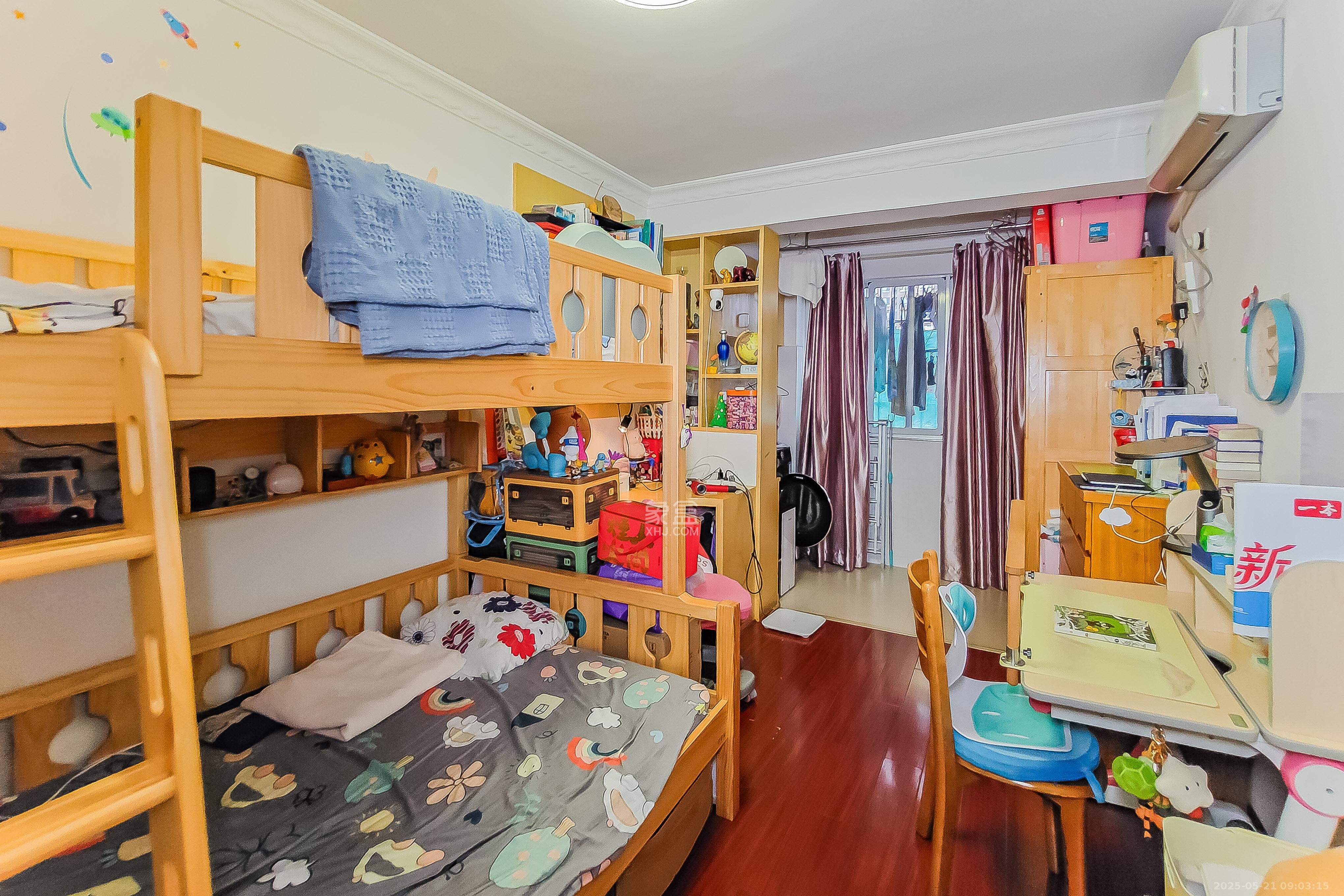 砂子塘社区 2室2厅1卫 58.0万 砂子塘社区 2室2厅1卫 58.0万卧室