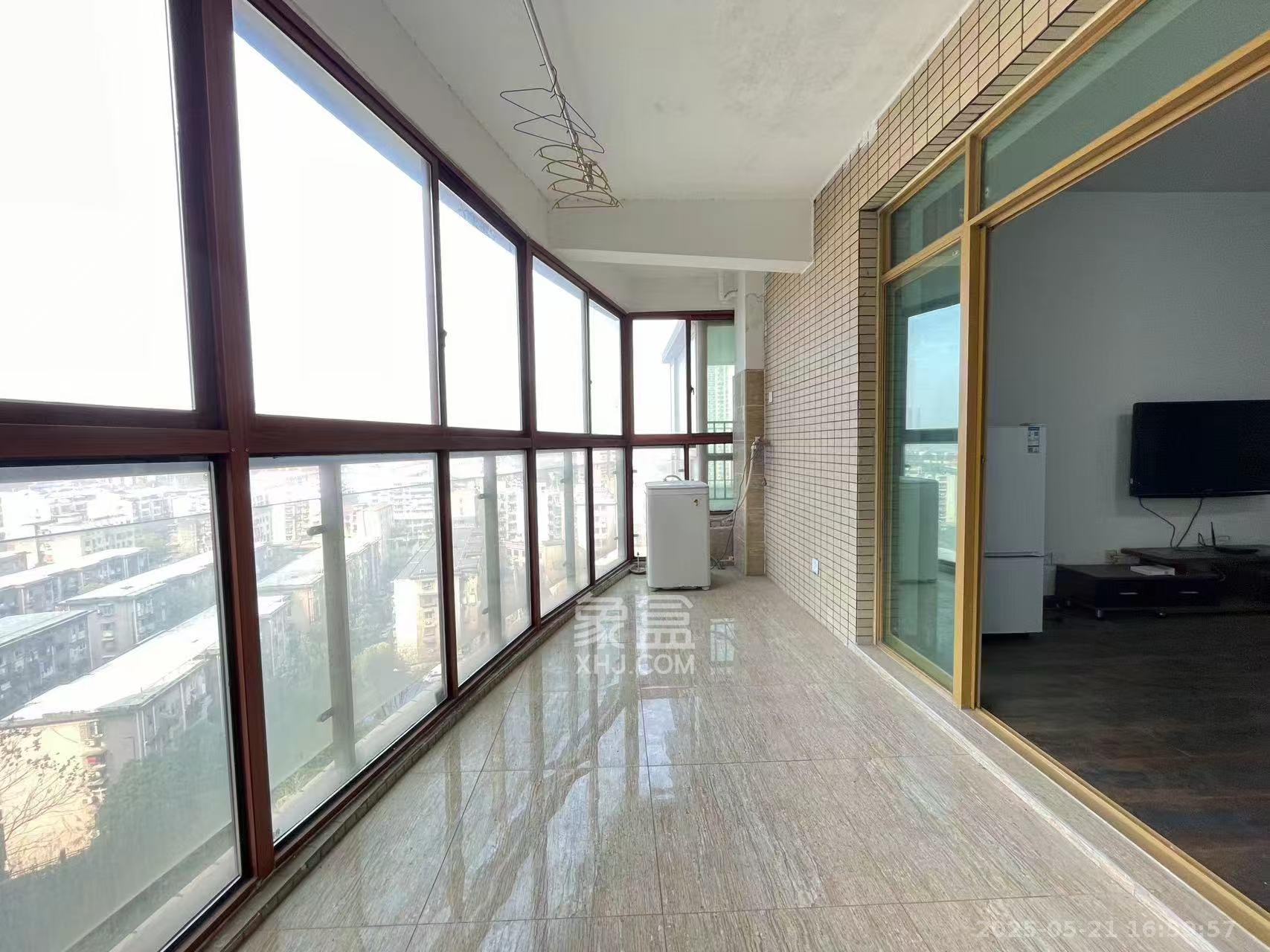 天健芙蓉盛世一期 2室1厅1卫 3000.0元/月 天健芙蓉盛世一期 2室1厅1卫 3000.0元/月室内图